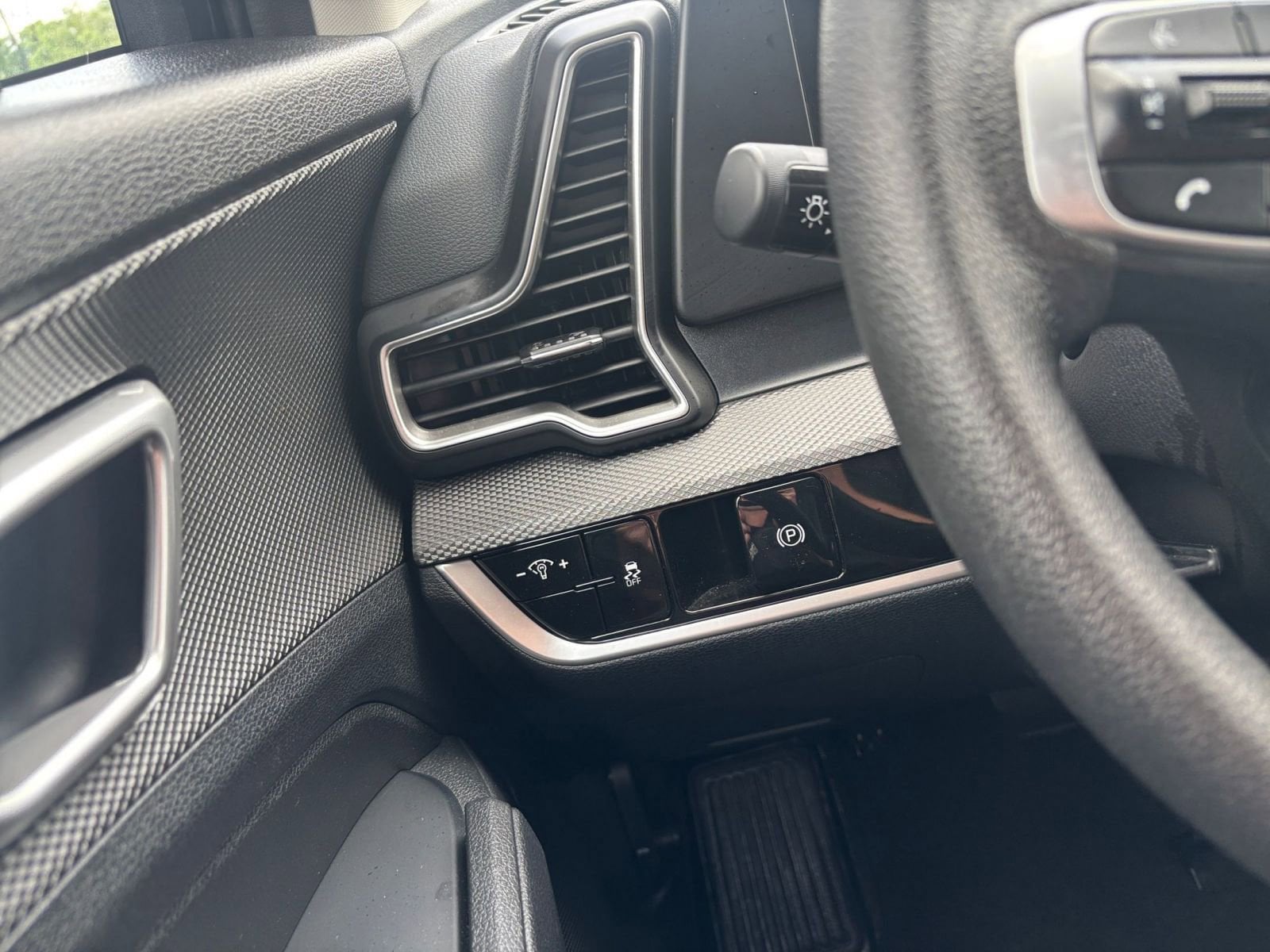 Thumbnail: 2025 Kia Sportage - 33