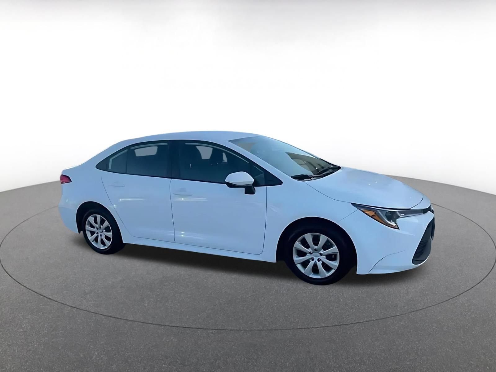 Thumbnail: 2025 Toyota Corolla - 2