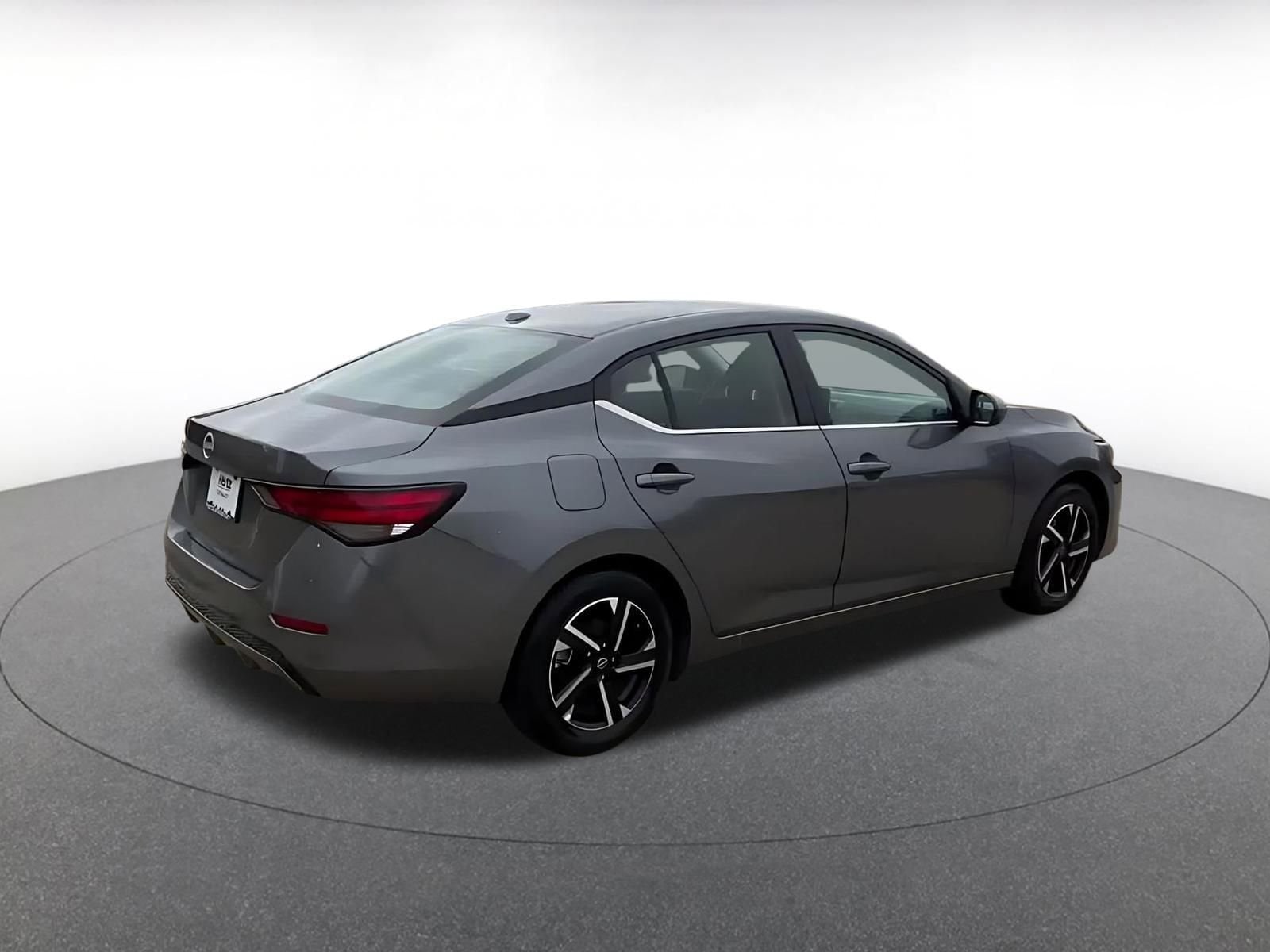 Thumbnail: 2025 Nissan Sentra - 14