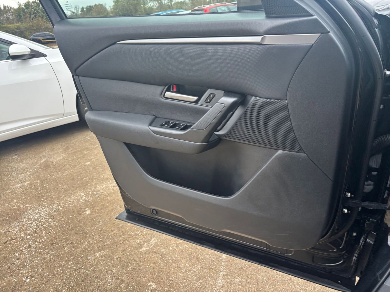 Thumbnail: 2025 Mazda CX-50 - 20