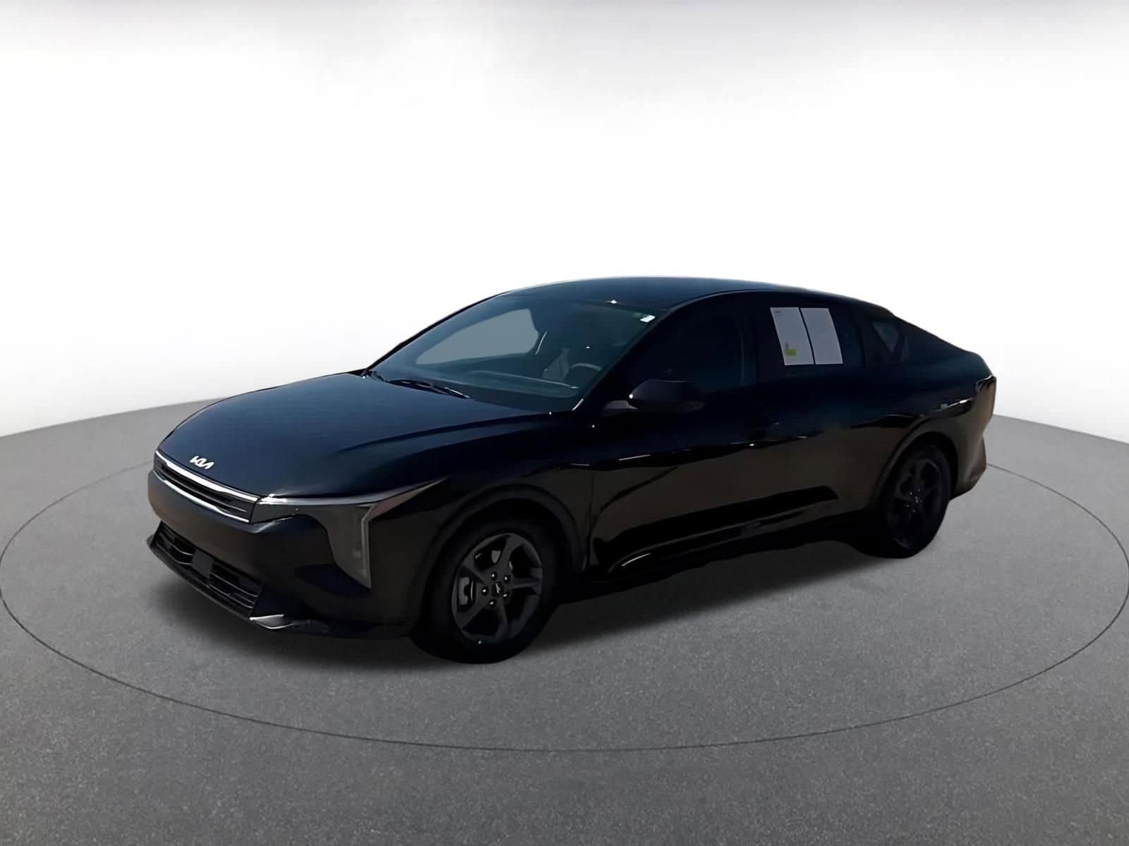 Thumbnail: 2025 Kia K4 - 4