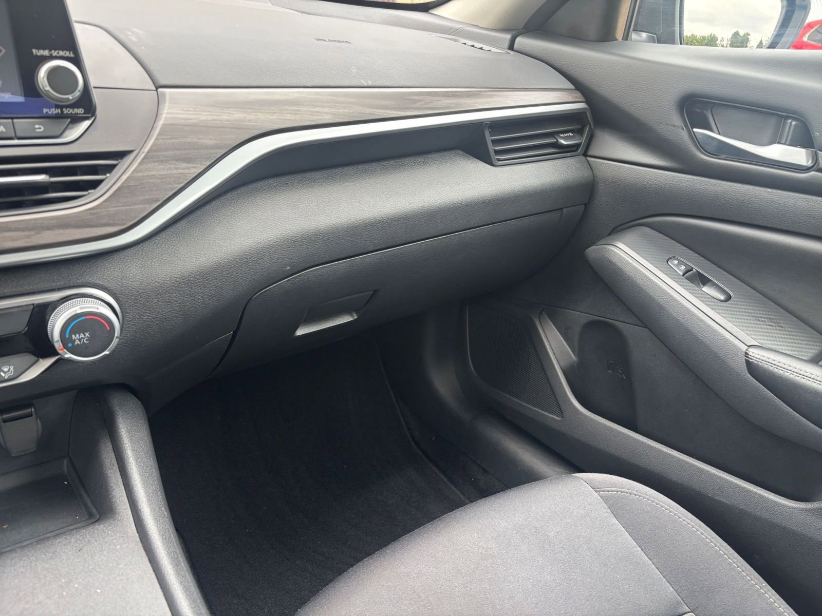 Thumbnail: 2025 Nissan Altima - 35