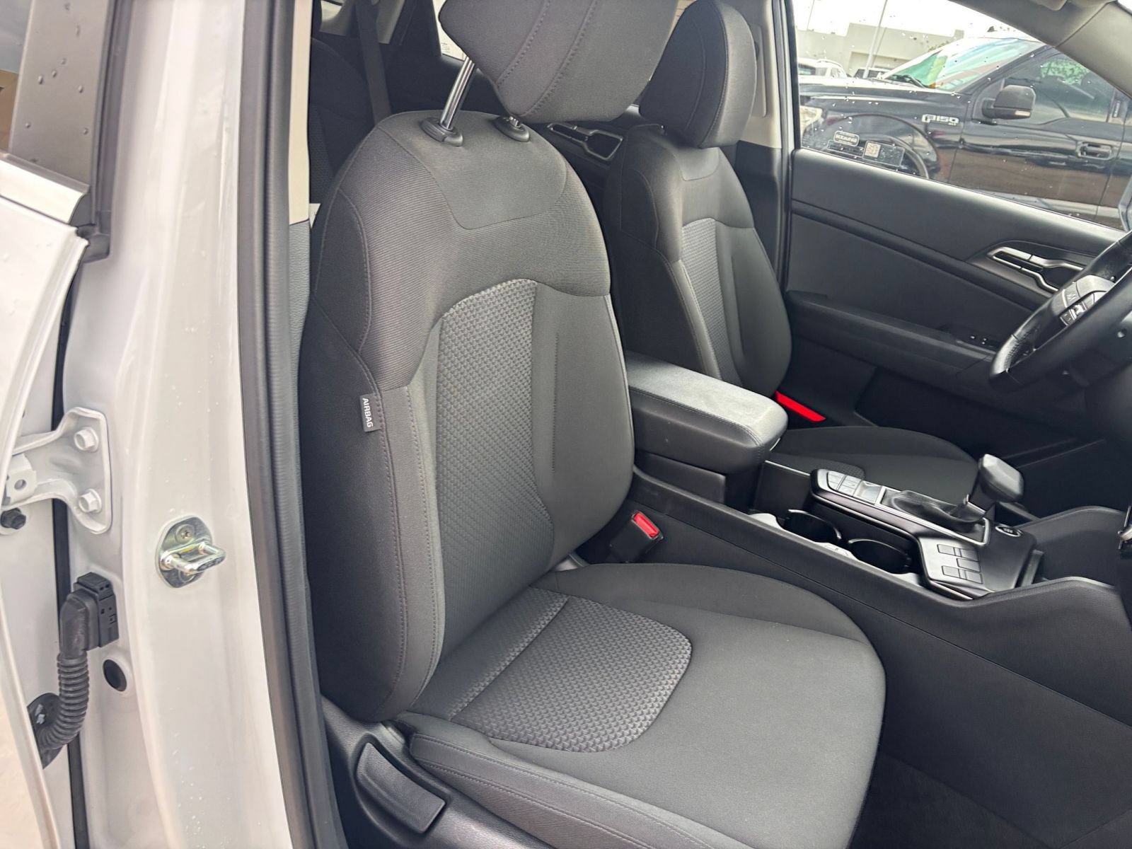 Thumbnail: 2026 Kia Sportage - 35