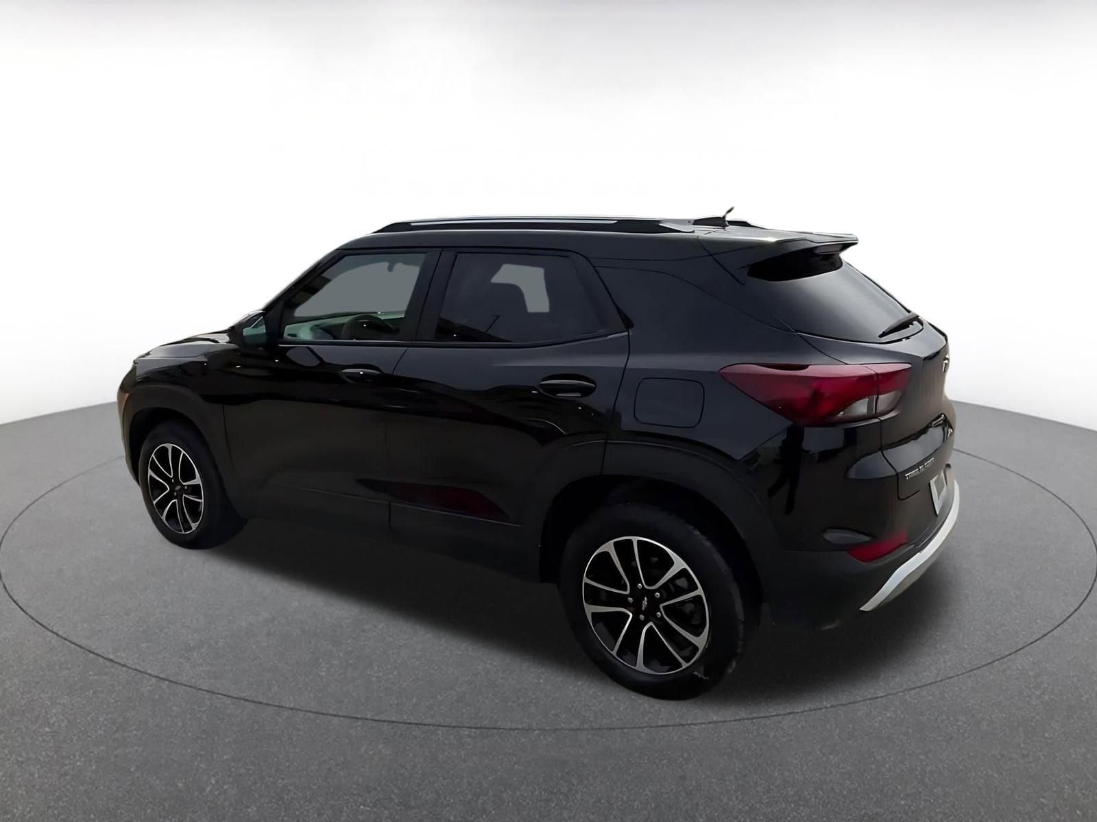 Thumbnail: 2025 Chevrolet TrailBlazer - 10