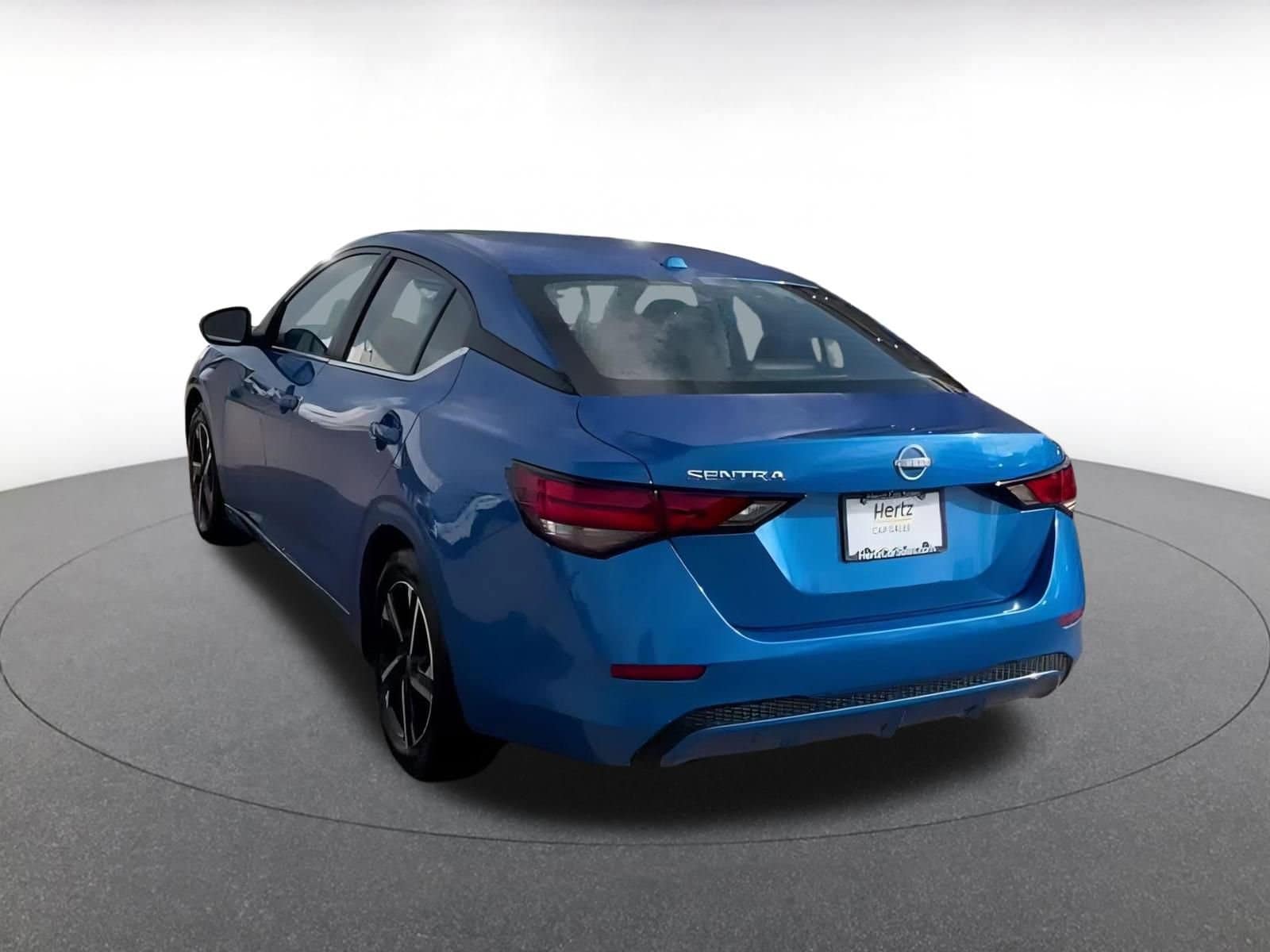 Thumbnail: 2025 Nissan Sentra - 11