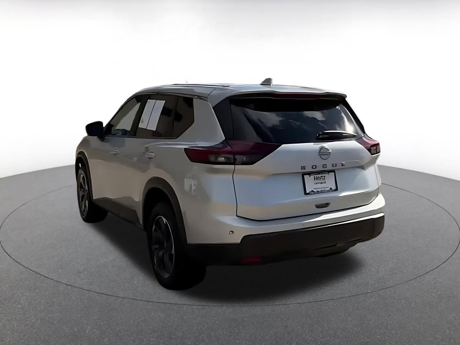 Thumbnail: 2025 Nissan Rogue - 14