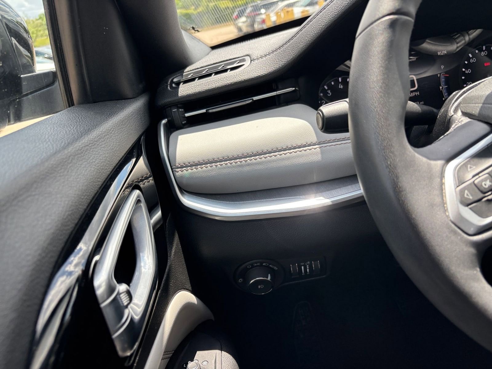 Thumbnail: 2025 Jeep Compass - 35