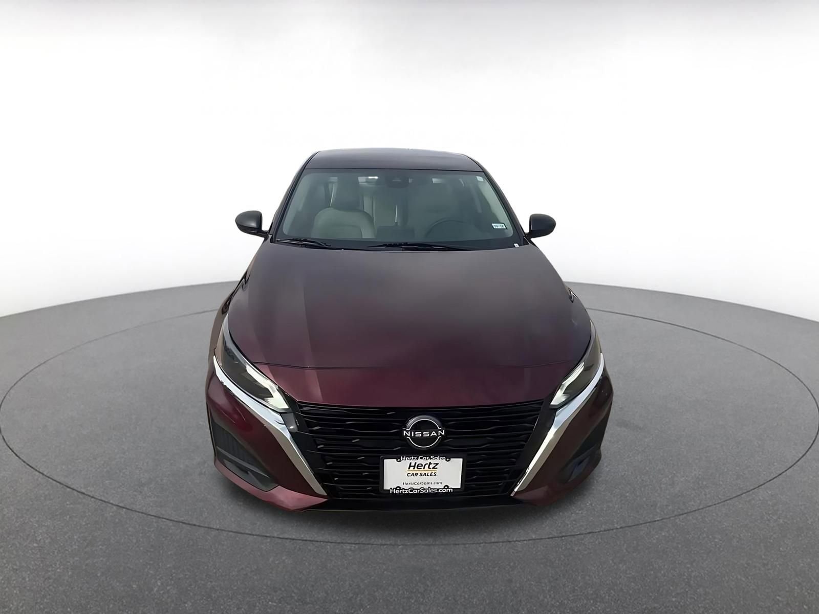 Thumbnail: 2025 Nissan Altima - 4