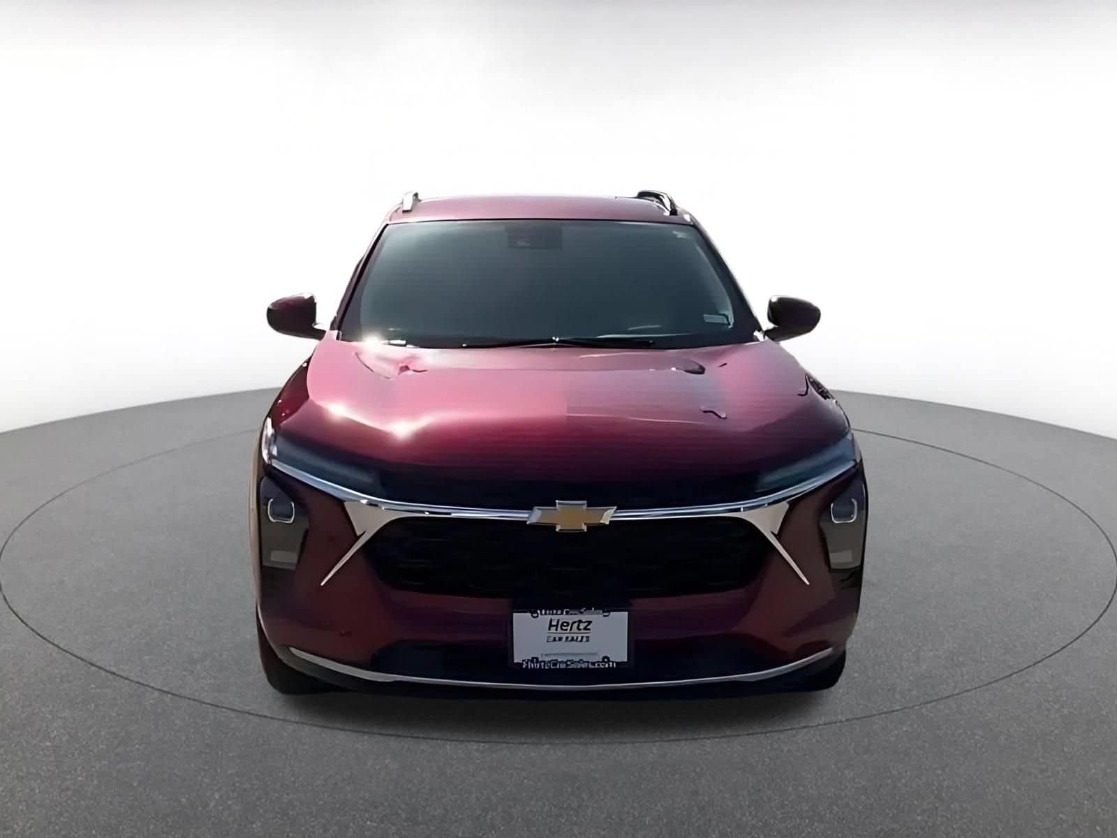Thumbnail: 2025 Chevrolet Trax - 3