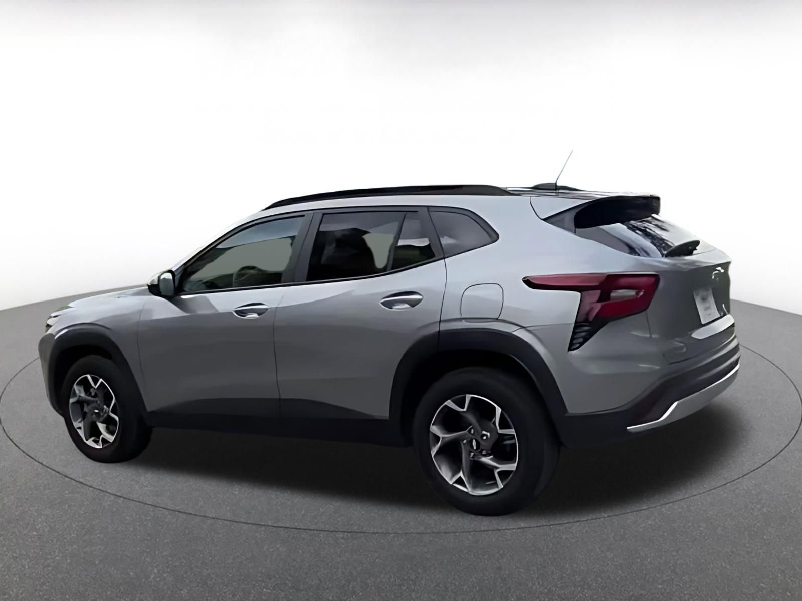 Thumbnail: 2025 Chevrolet Trax - 16