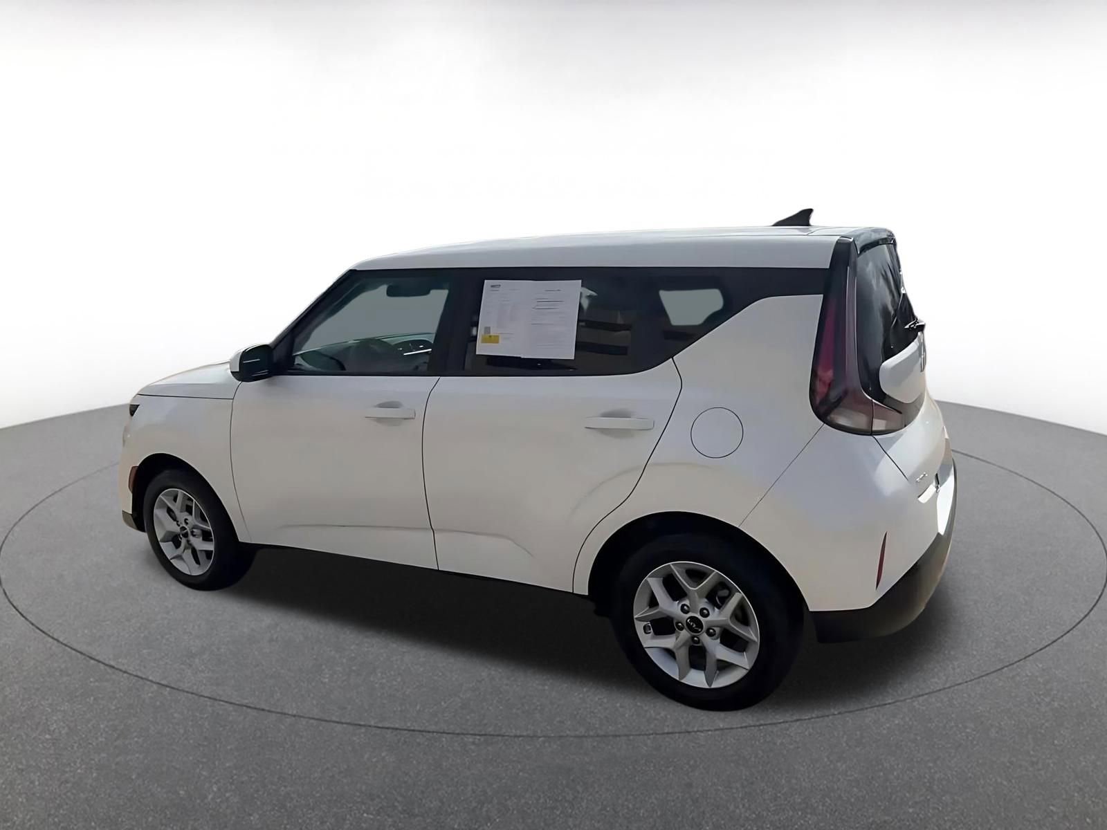 Thumbnail: 2025 Kia Soul - 10