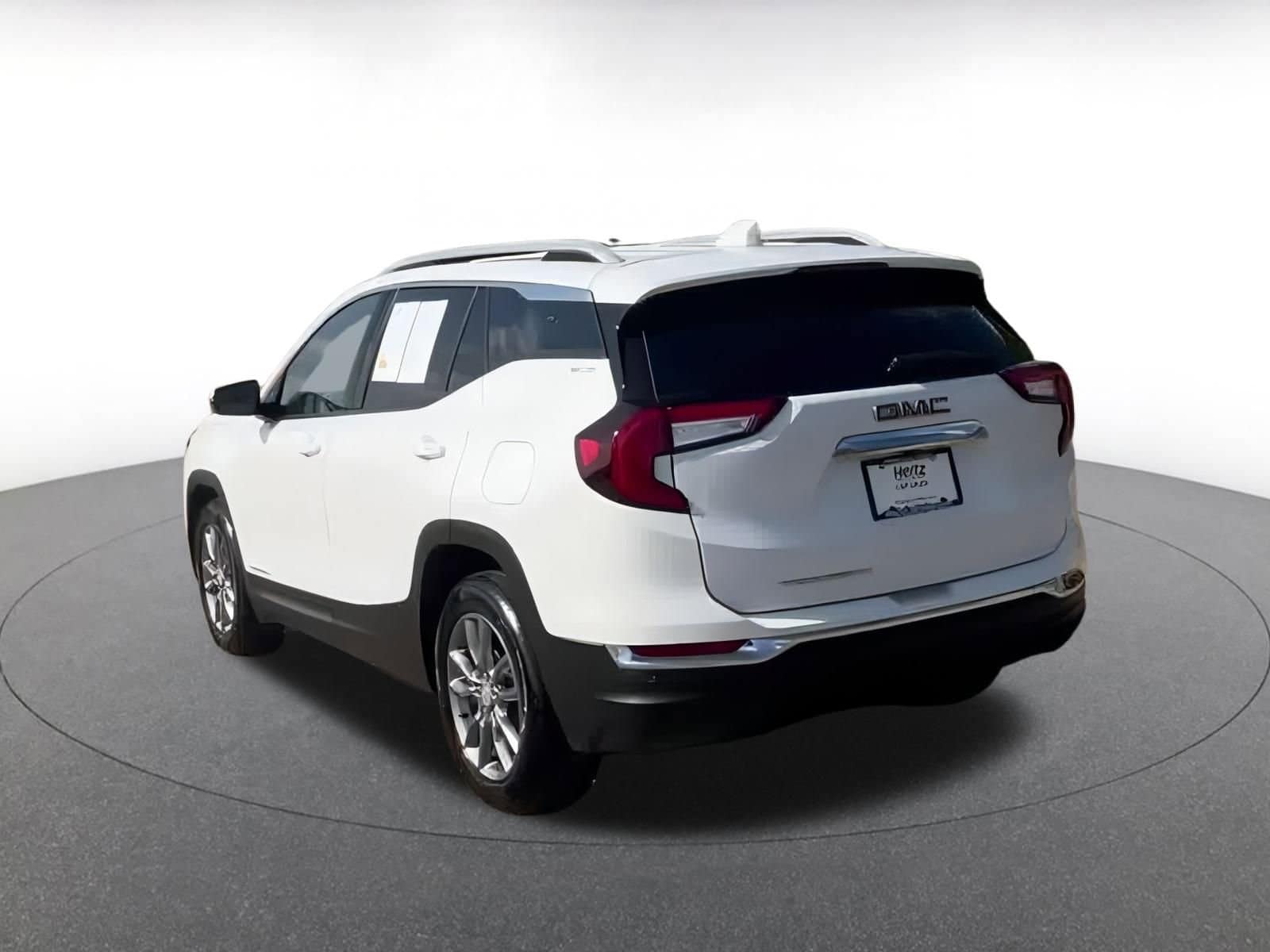 Thumbnail: 2023 GMC Terrain - 10