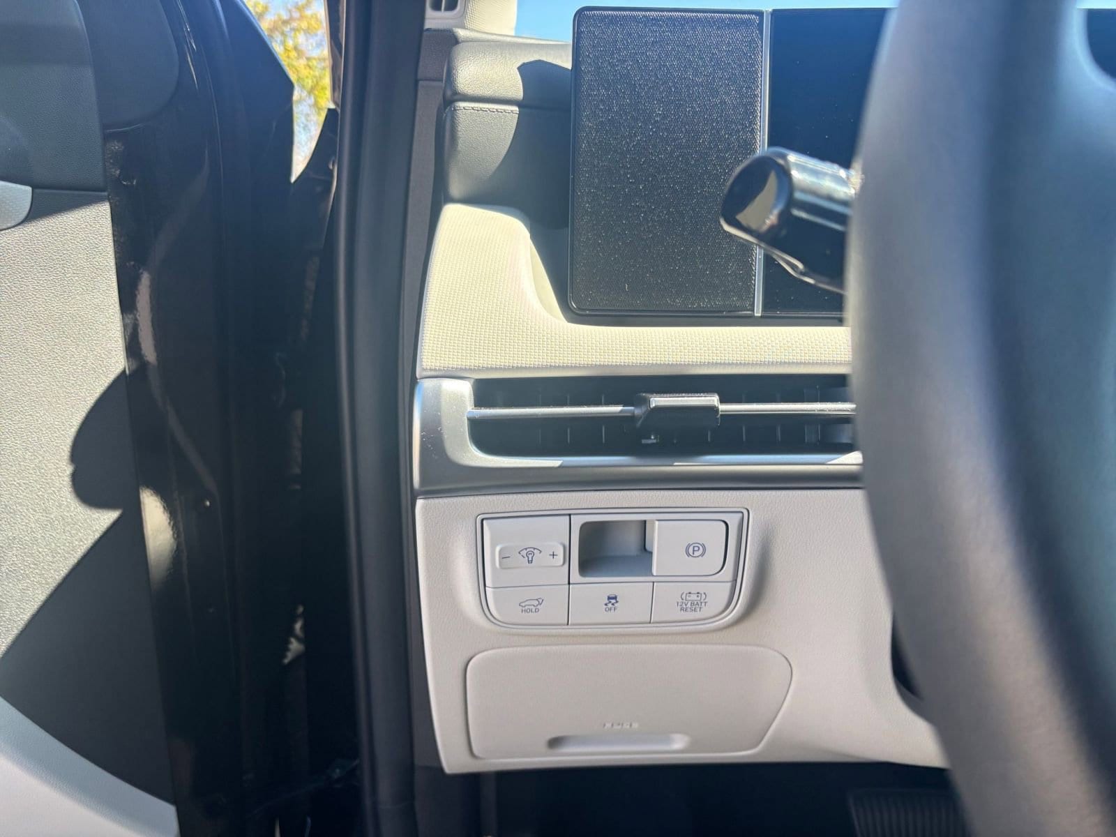 Thumbnail: 2025 Hyundai Tucson - 32