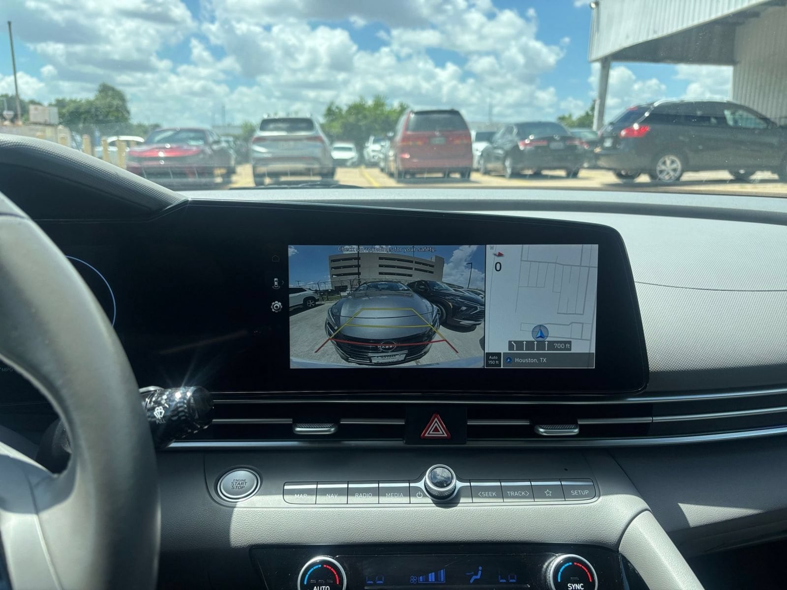 Thumbnail: 2025 Hyundai Elantra - 24
