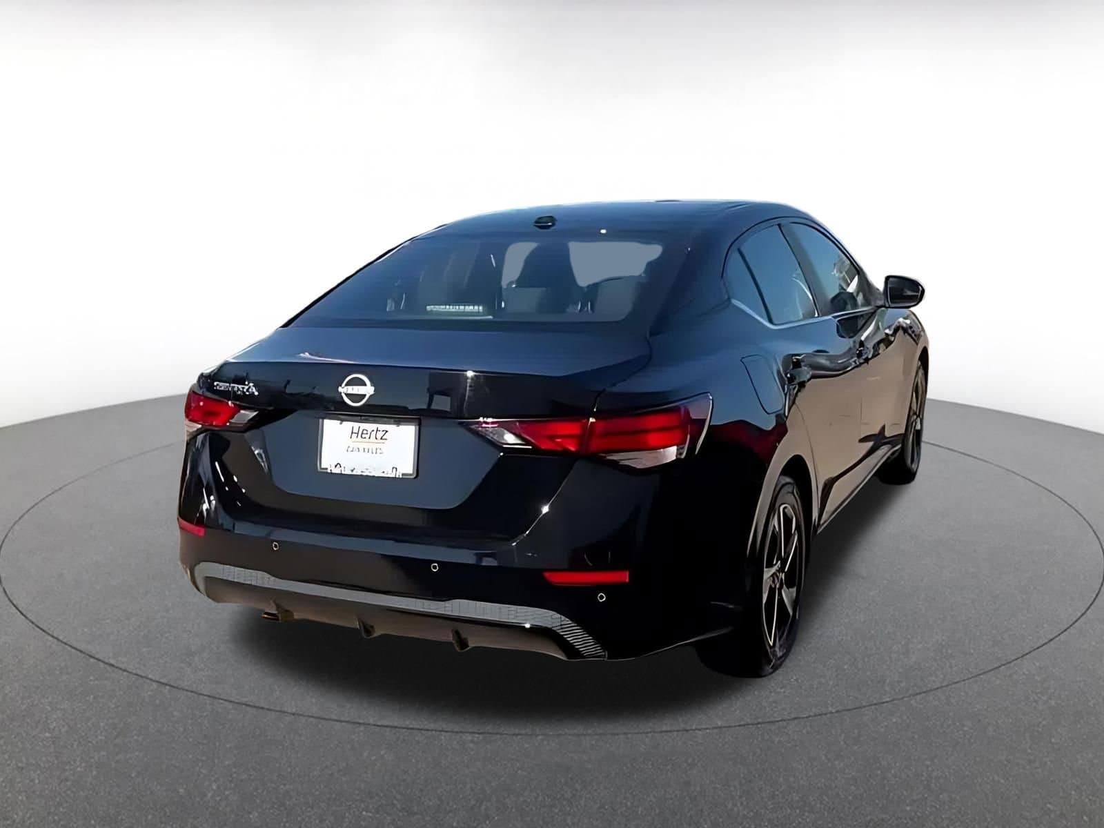 Thumbnail: 2025 Nissan Sentra - 12