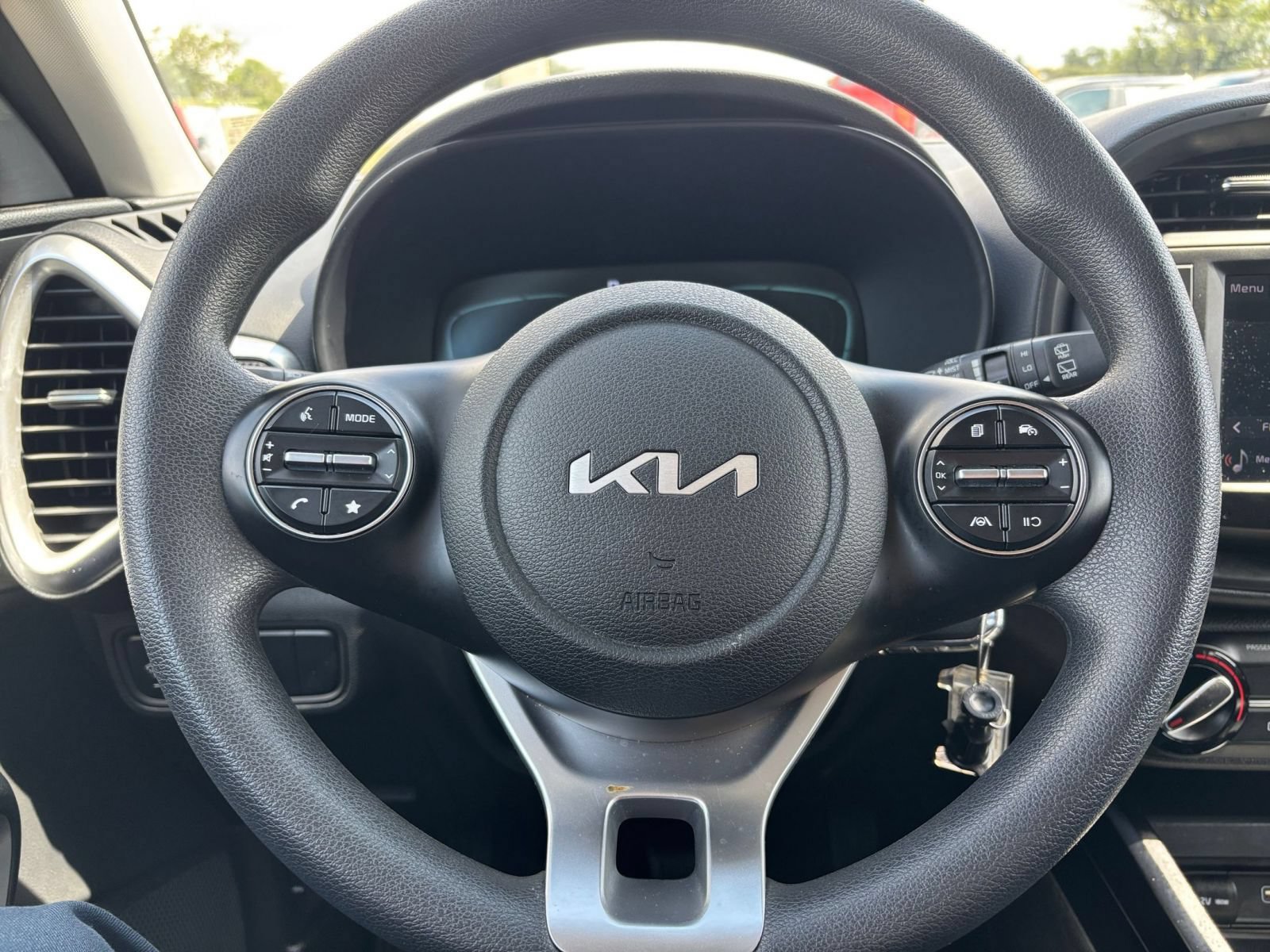 Thumbnail: 2025 Kia Soul - 25