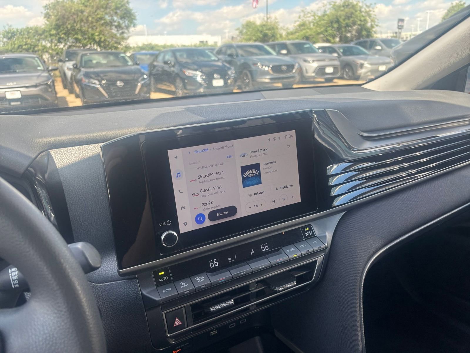 Thumbnail: 2025 Toyota Camry - 20