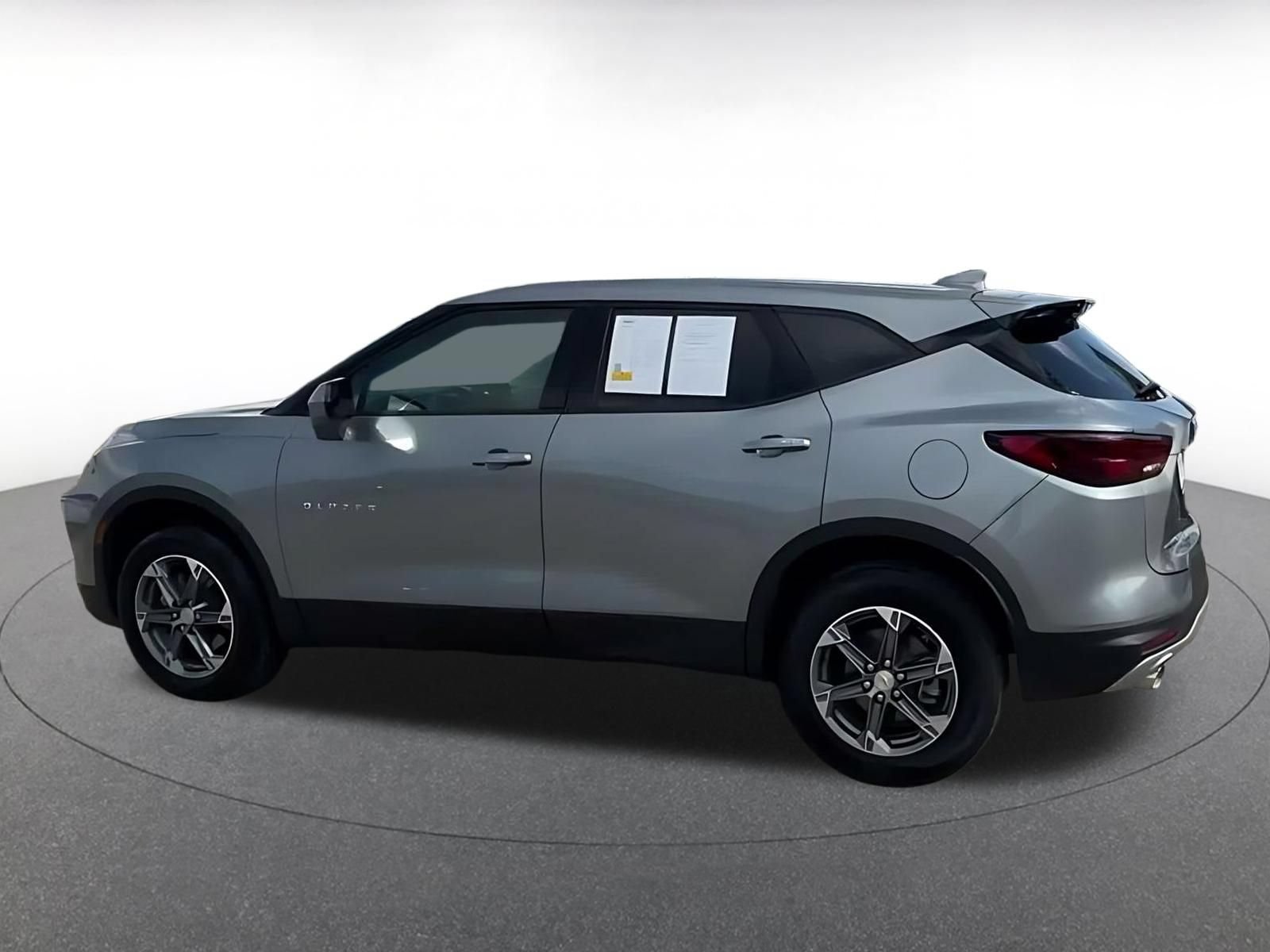 Thumbnail: 2026 Chevrolet Blazer - 8
