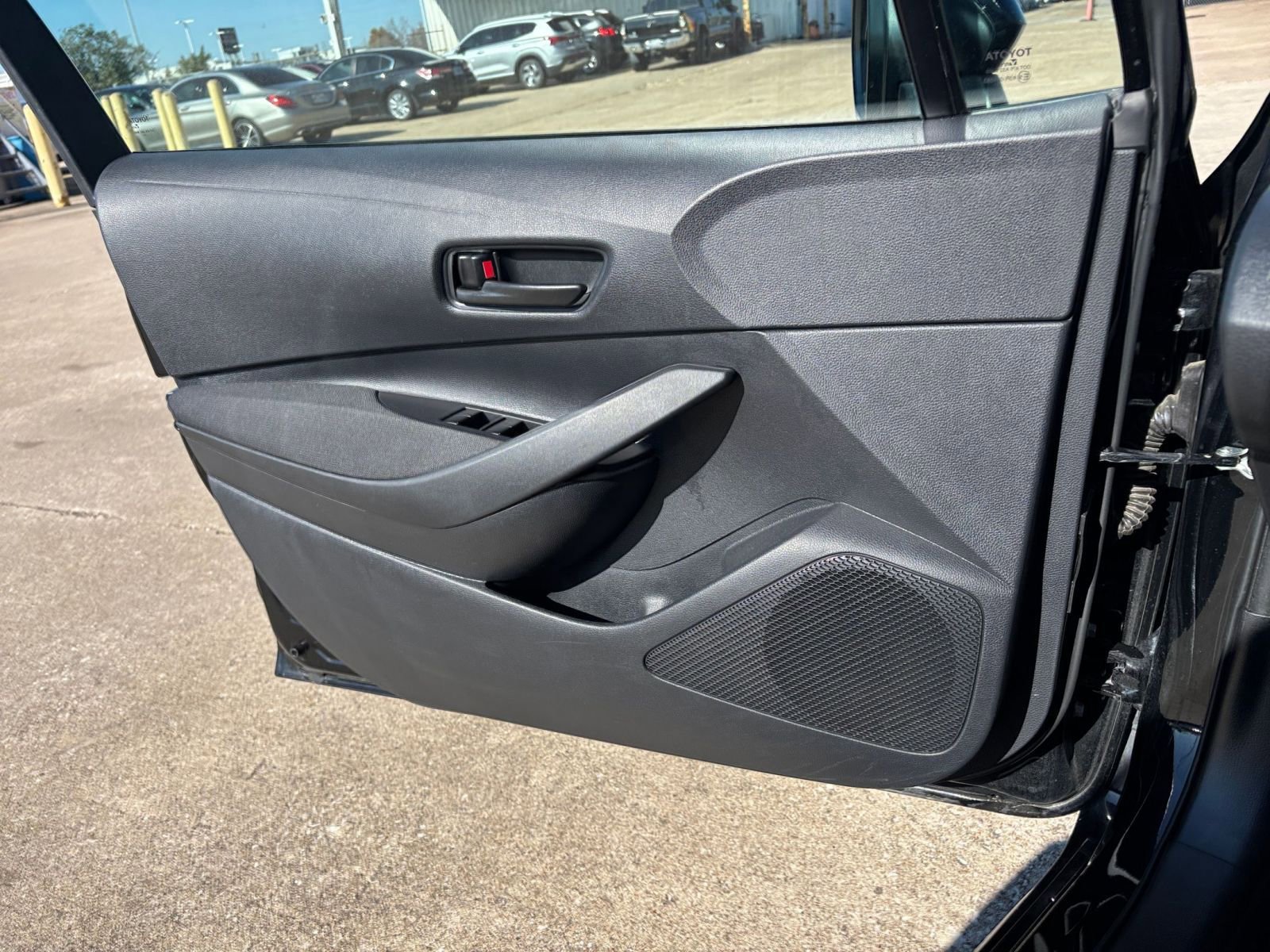 Thumbnail: 2025 Toyota Corolla - 20