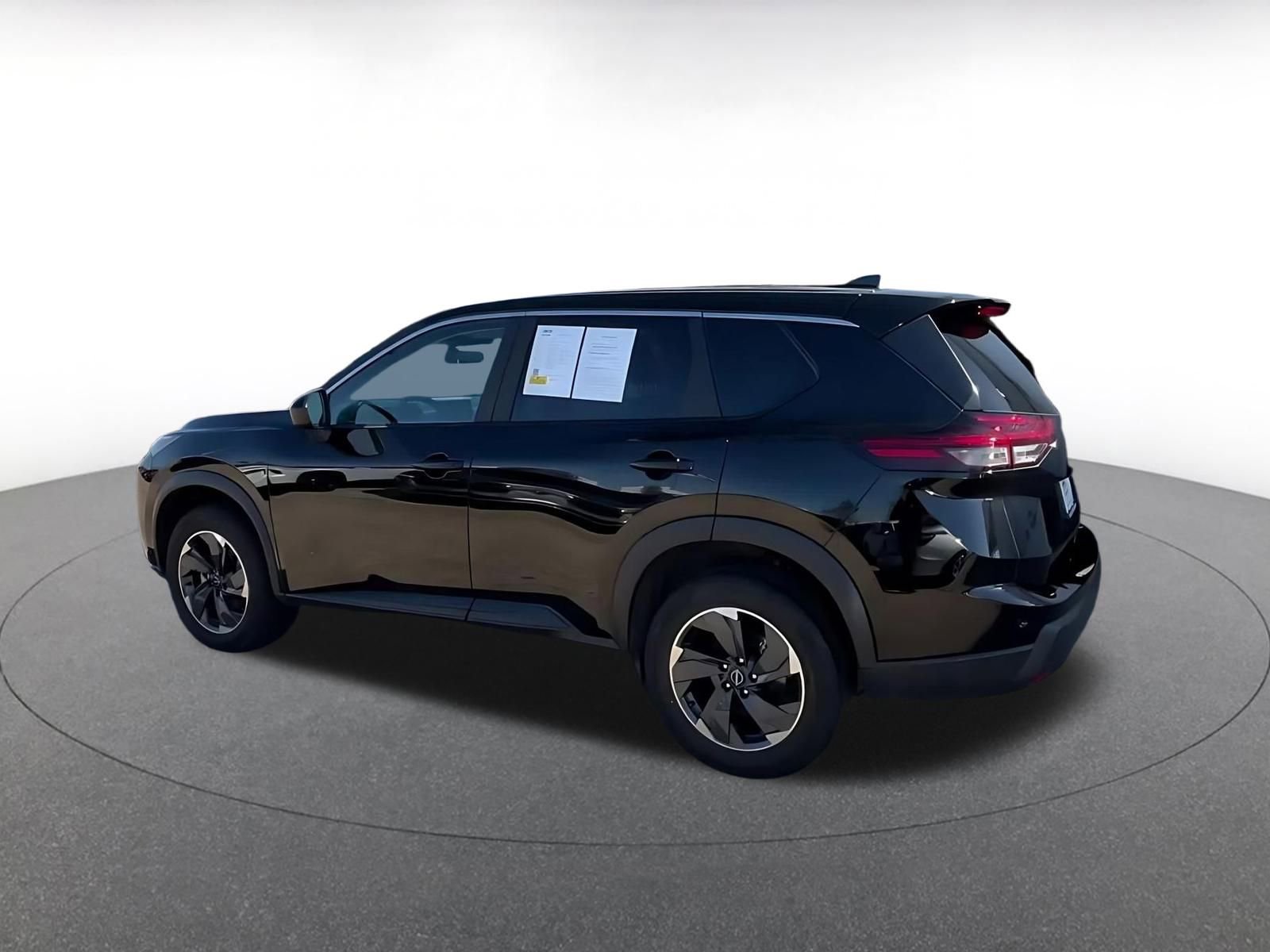 Thumbnail: 2025 Nissan Rogue - 10