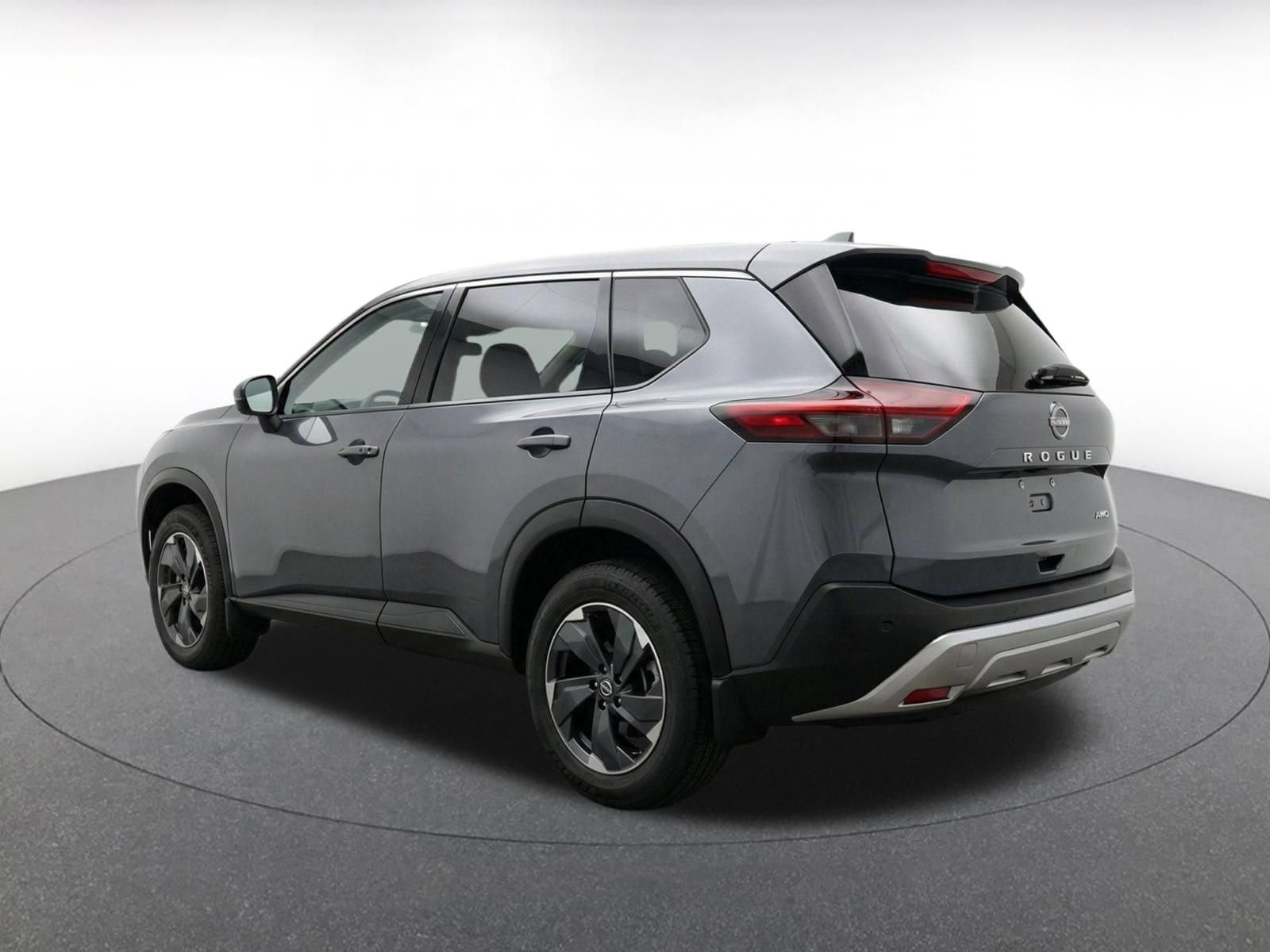 Thumbnail: 2025 Nissan Rogue - 5
