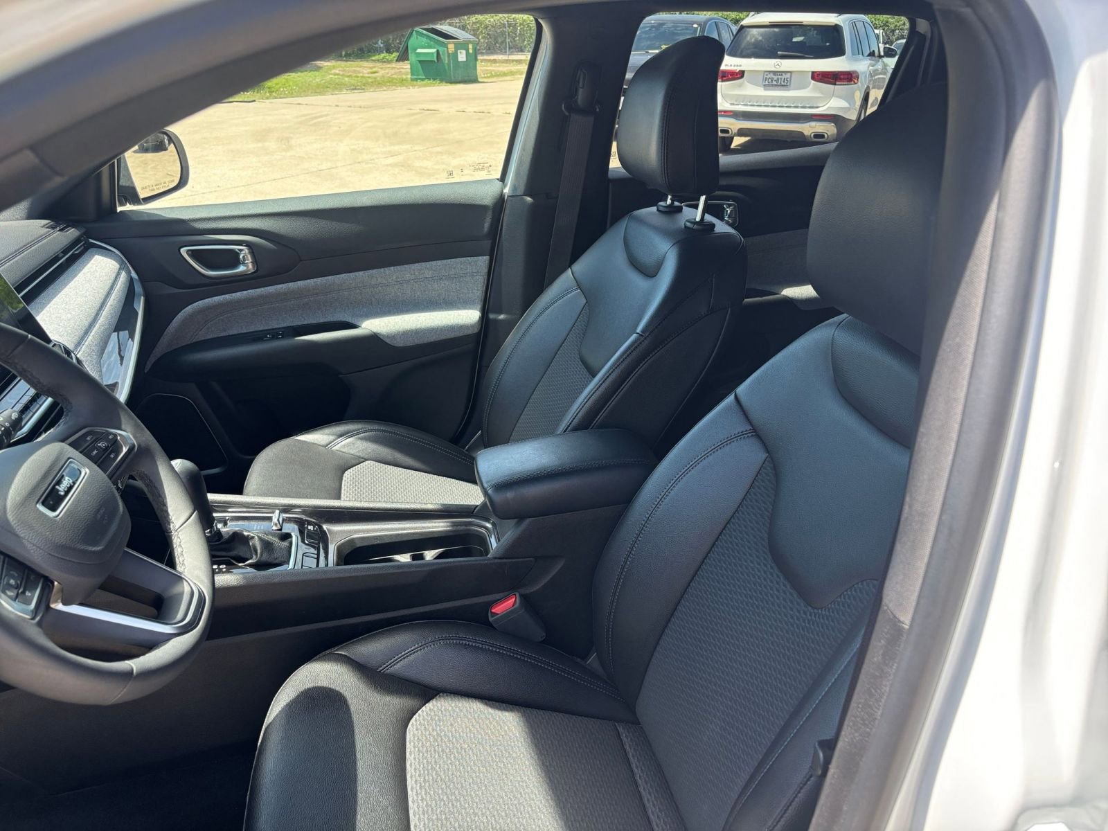 Thumbnail: 2025 Jeep Compass - 25