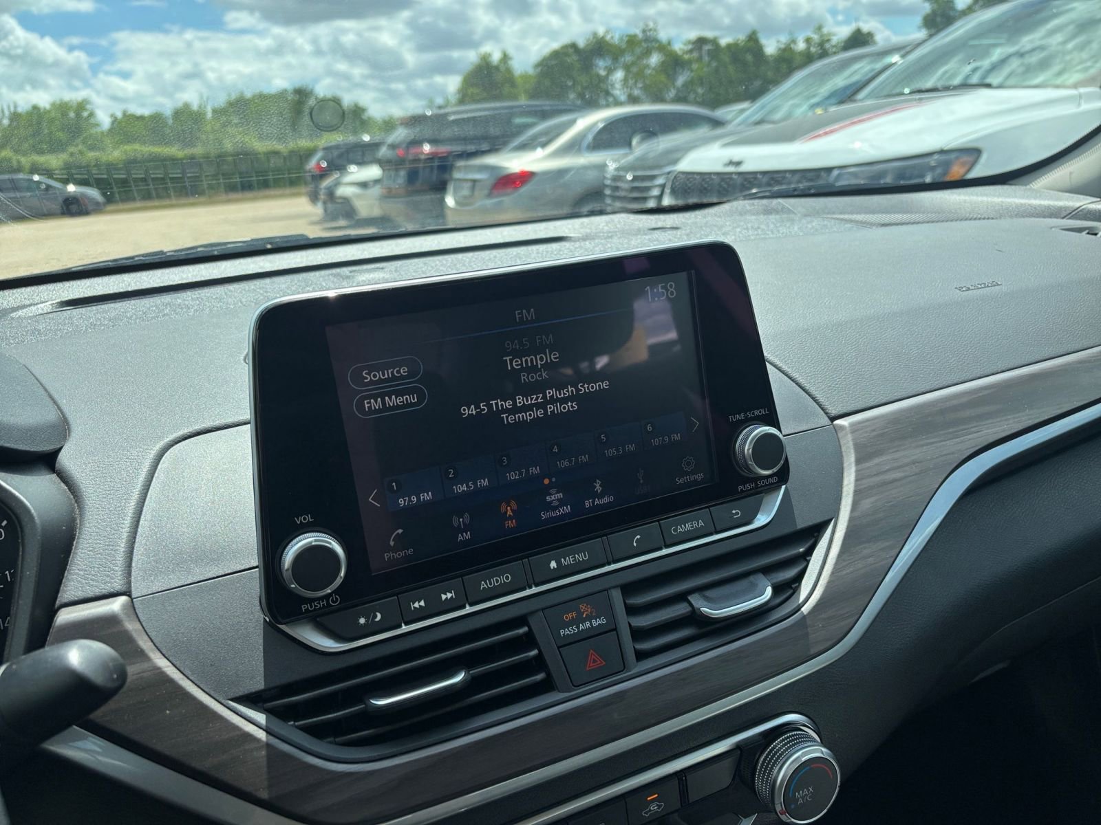 Thumbnail: 2025 Nissan Altima - 20