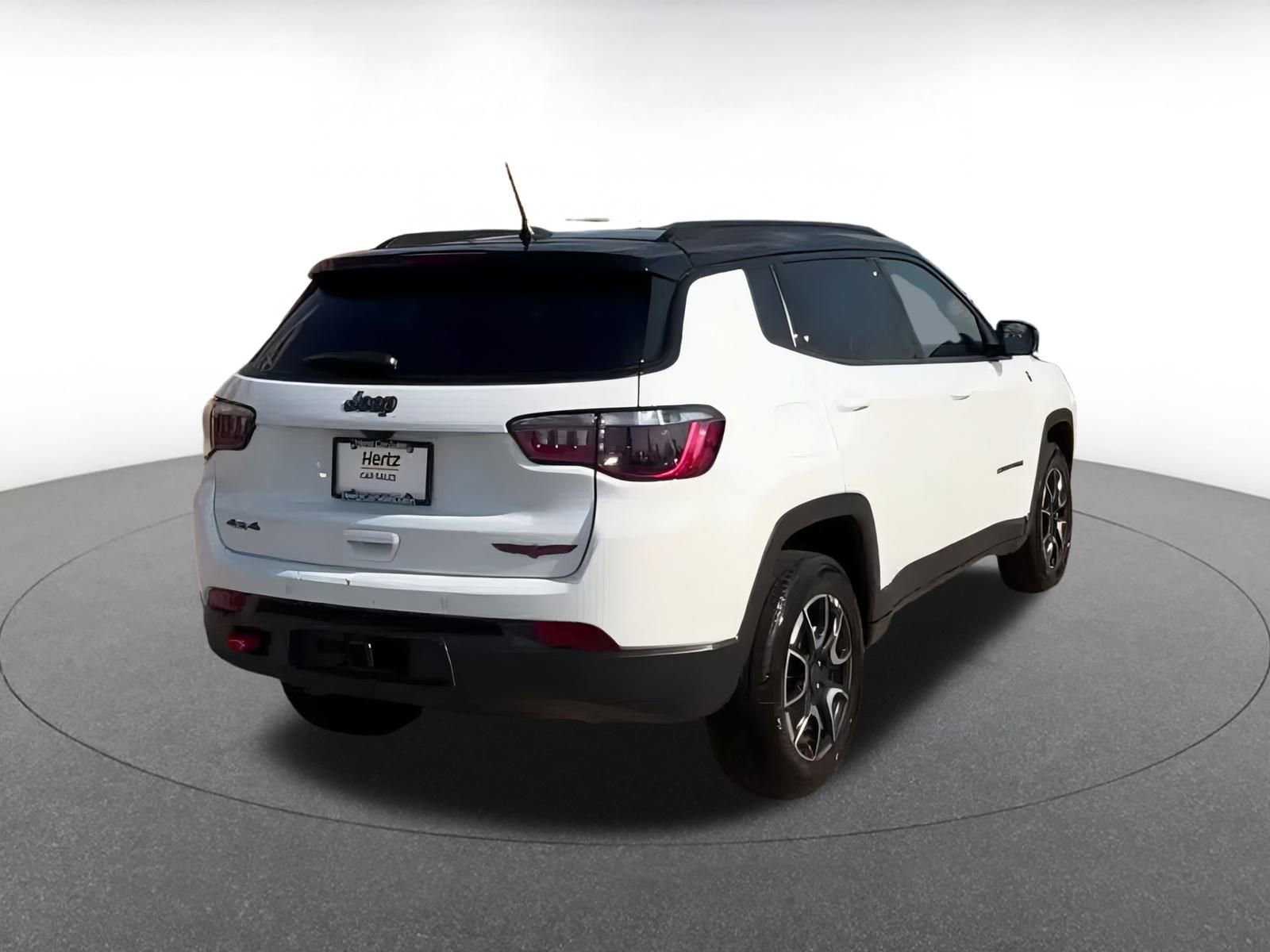 Thumbnail: 2025 Jeep Compass - 14