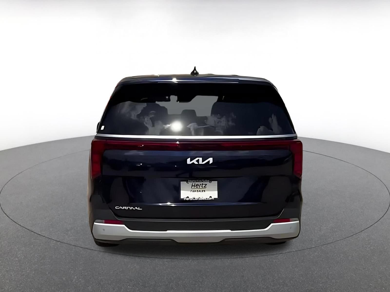 Thumbnail: 2026 Kia Carnival - 11
