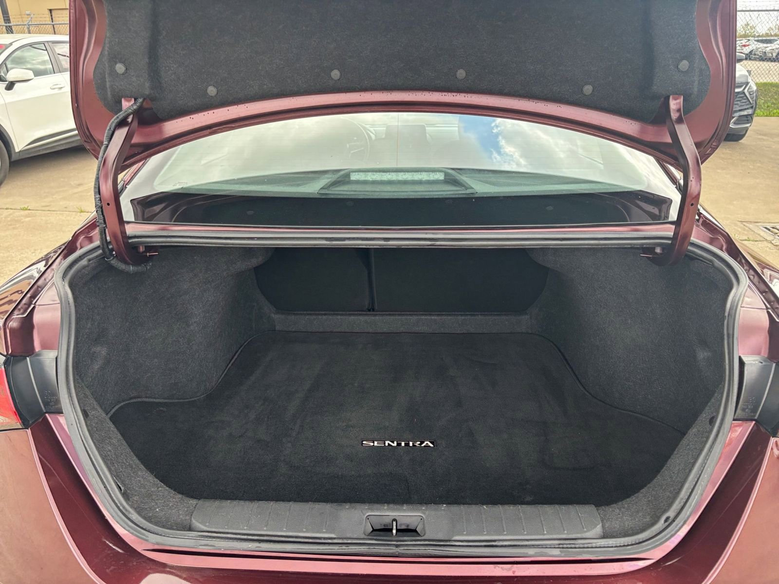 Thumbnail: 2025 Nissan Sentra - 29