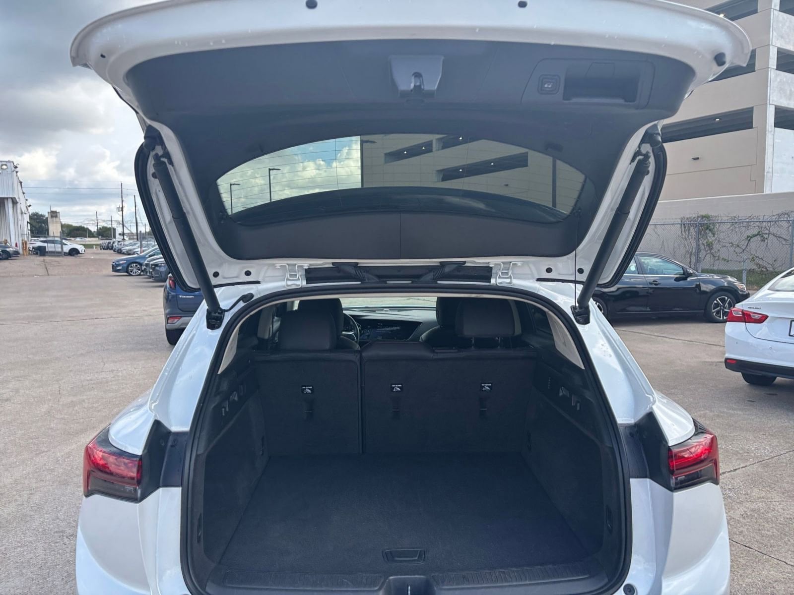 Thumbnail: 2023 Buick Envision - 29