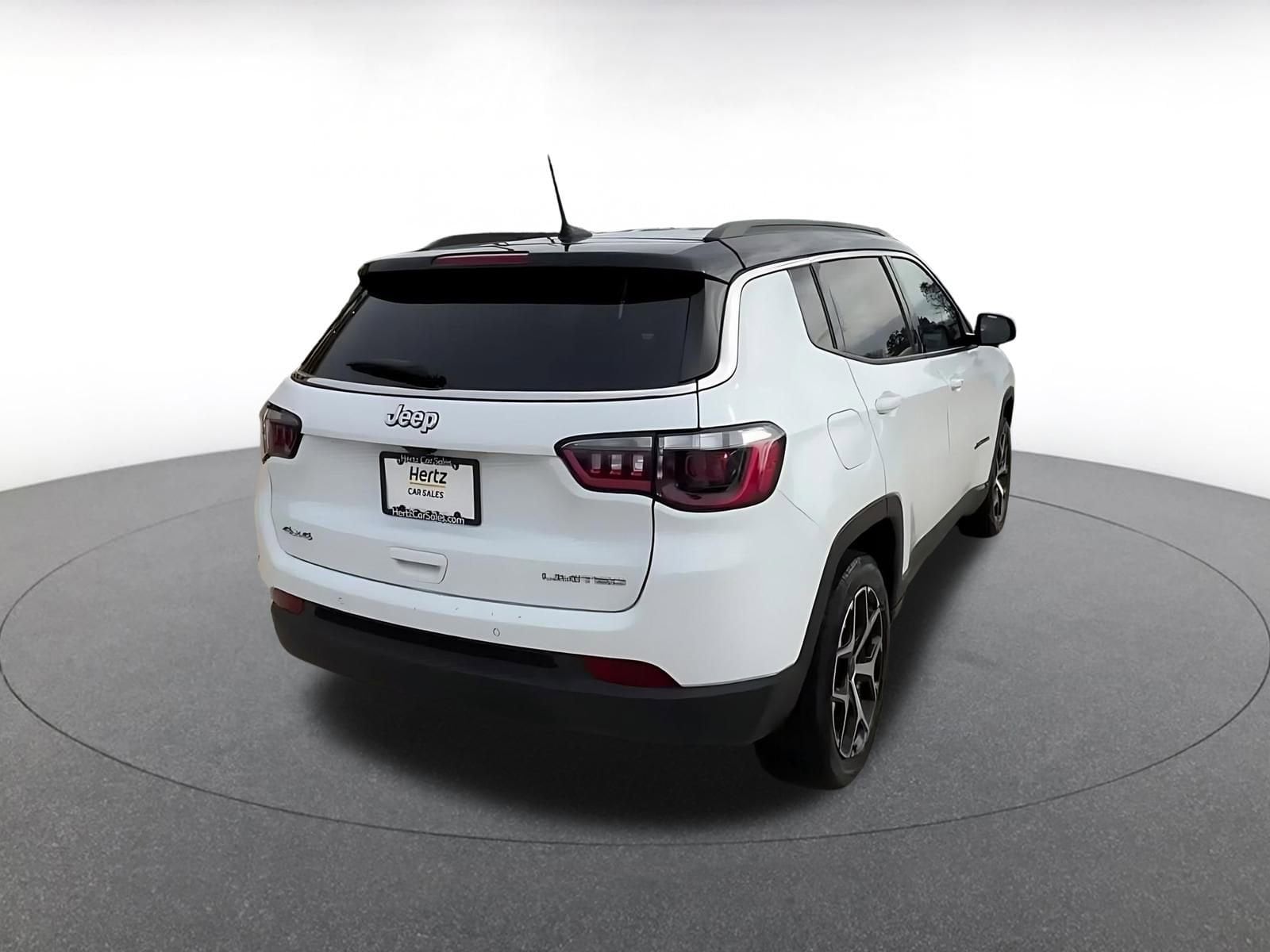 Thumbnail: 2025 Jeep Compass - 14