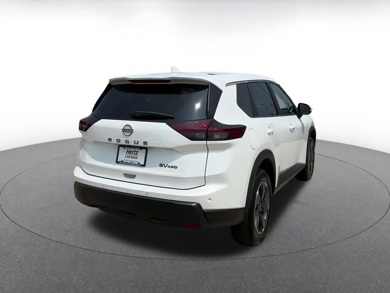 Thumbnail: 2024 Nissan Rogue - 12