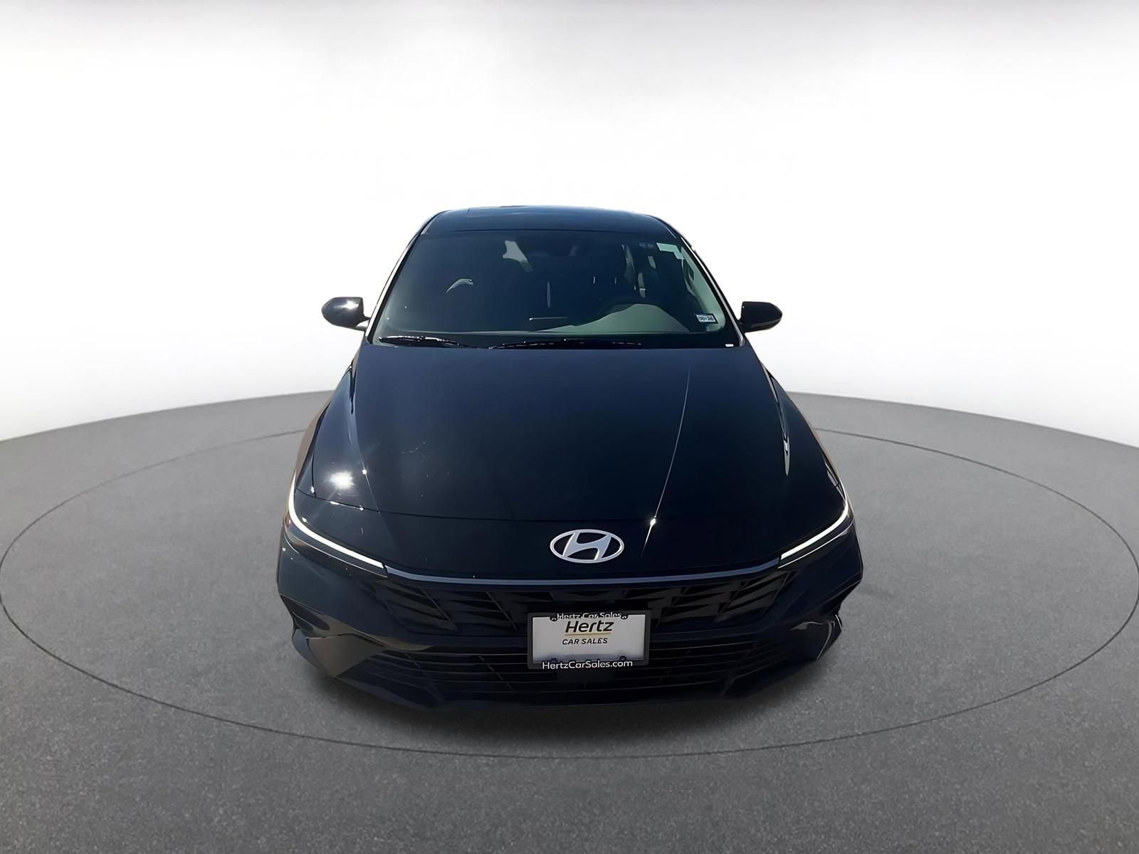 Thumbnail: 2025 Hyundai Elantra - 4