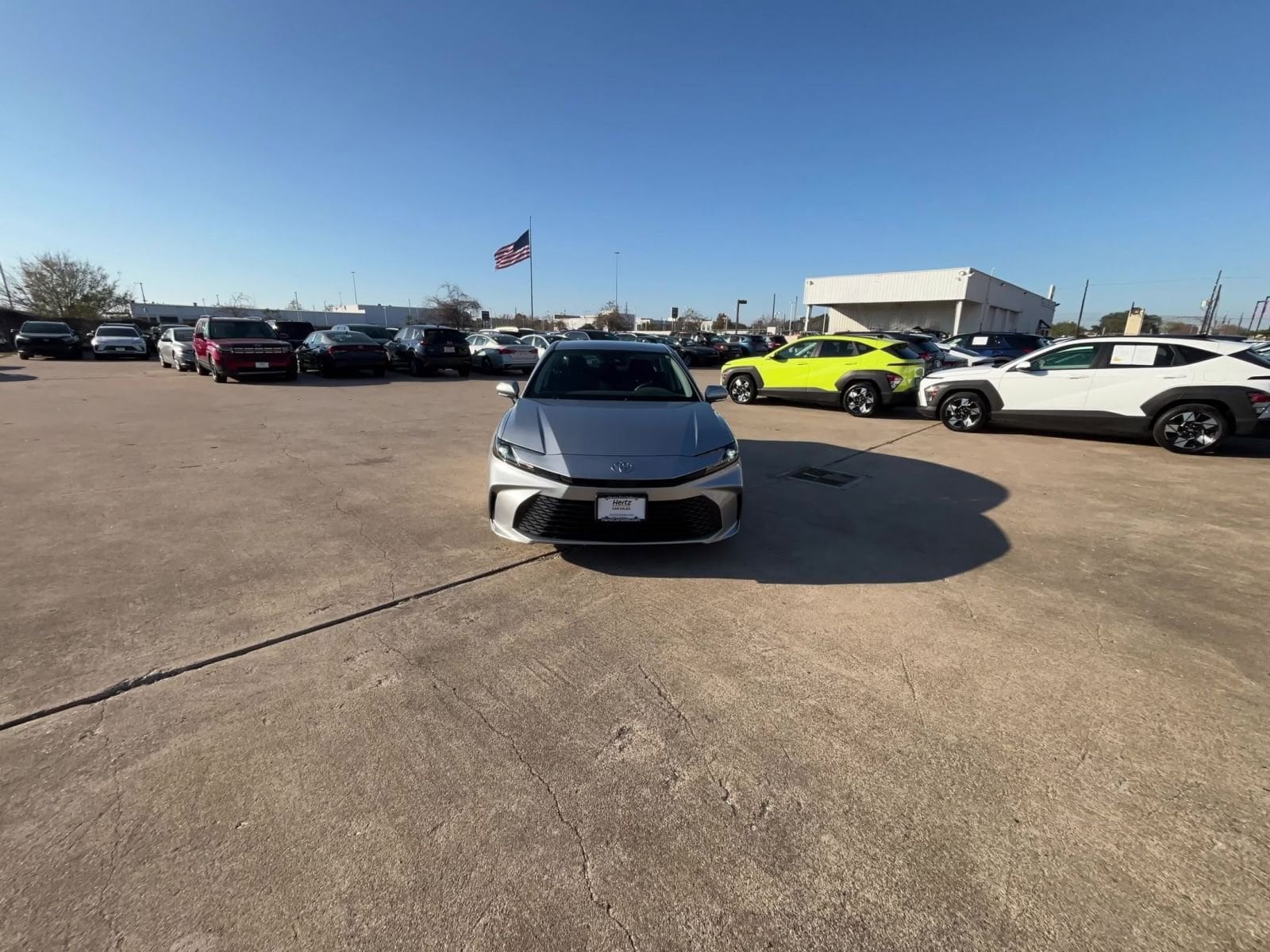 Thumbnail: 2025 Toyota Camry - 15