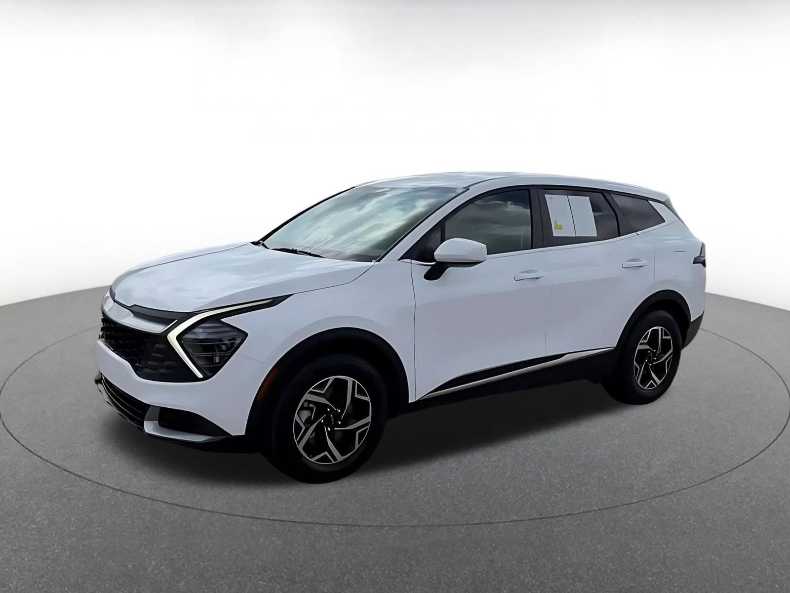 Thumbnail: 2025 Kia Sportage - 9