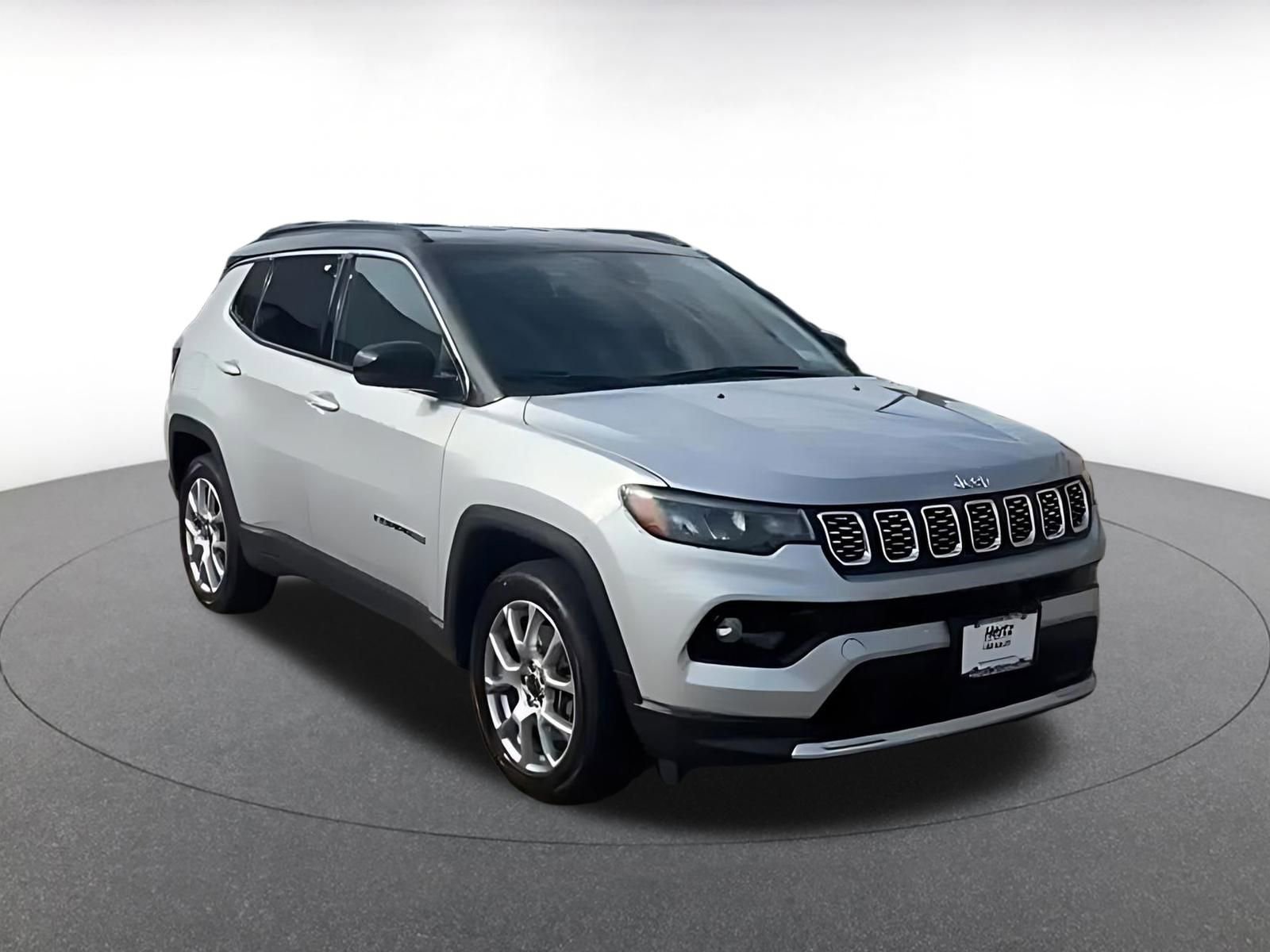 Thumbnail: 2025 Jeep Compass - 3
