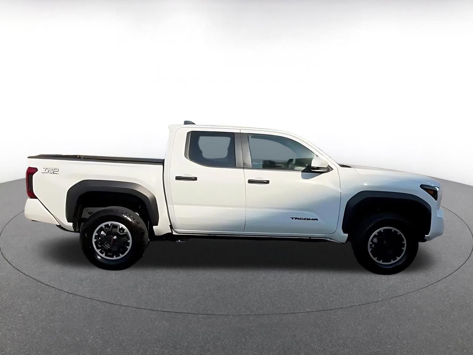 Thumbnail: 2024 Toyota Tacoma - 15