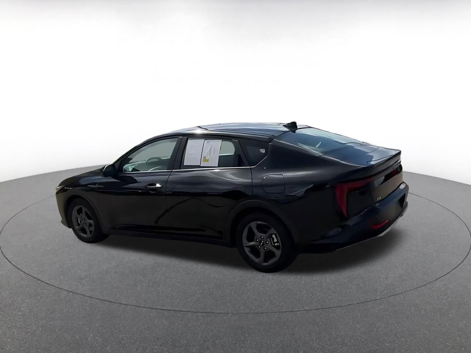 Thumbnail: 2025 Kia K4 - 11