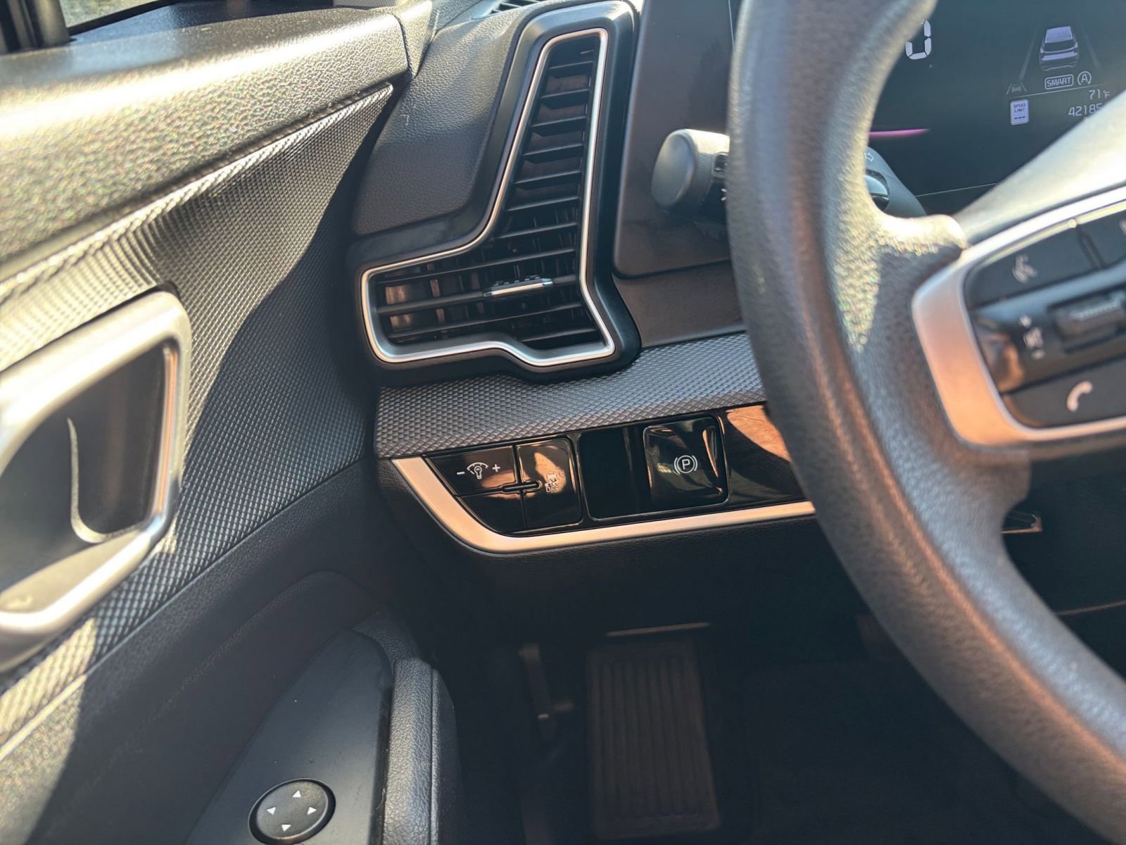 Thumbnail: 2024 Kia Sportage - 33