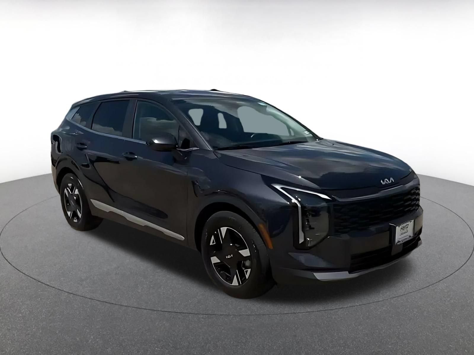 Thumbnail: 2026 Kia Sportage - 3