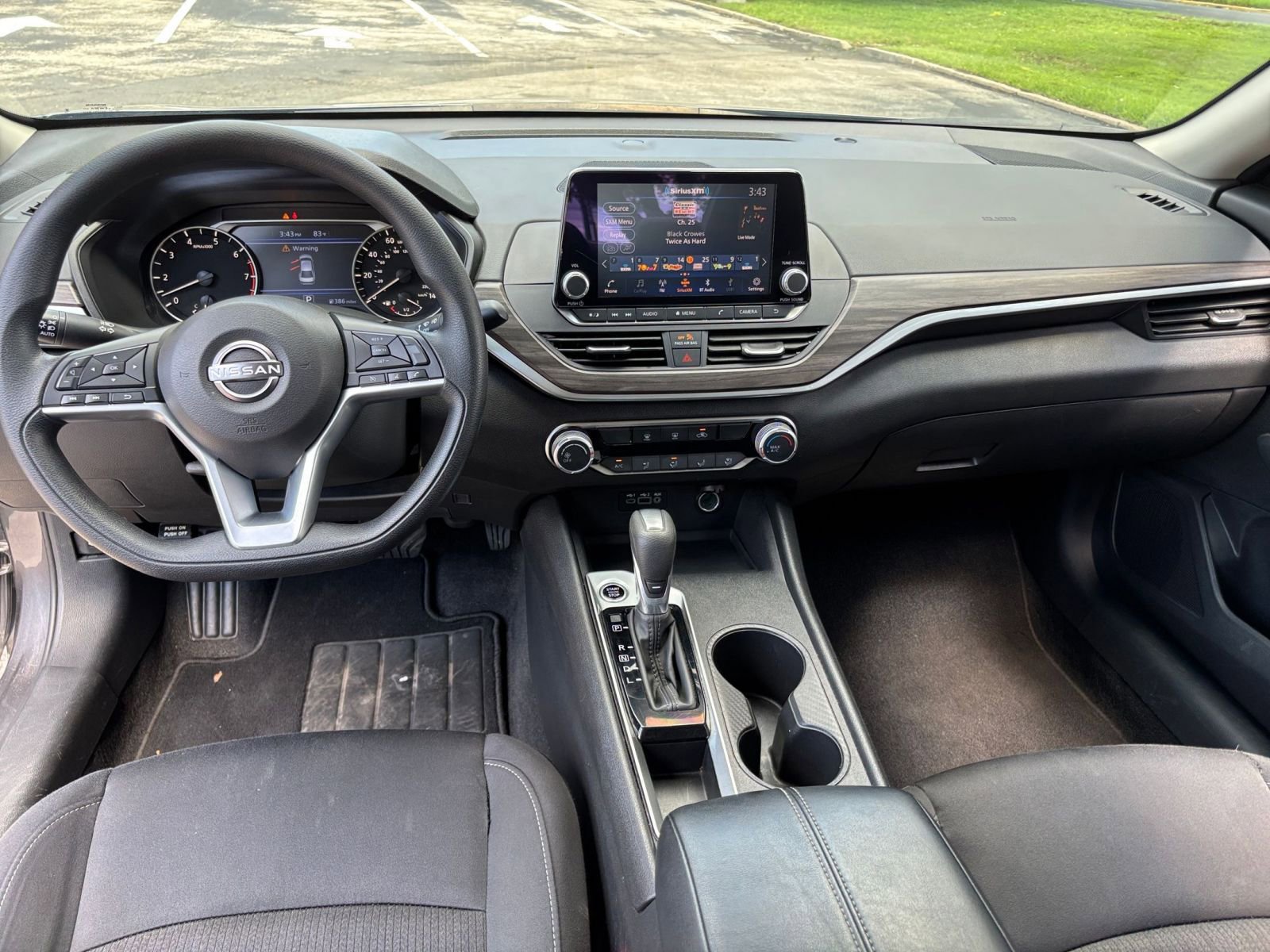 Thumbnail: 2025 Nissan Altima - 28