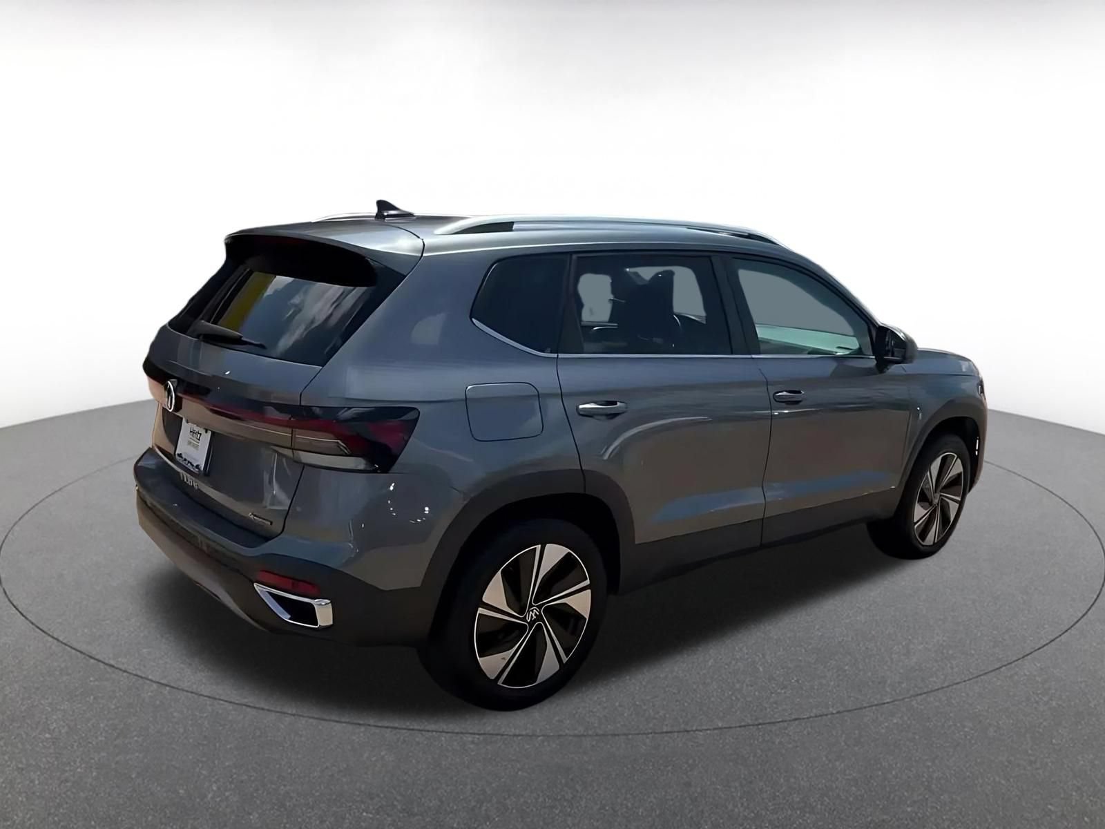 Thumbnail: 2026 Volkswagen Taos - 11
