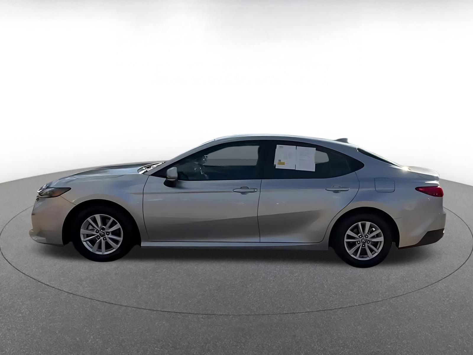 Thumbnail: 2025 Toyota Camry - 9