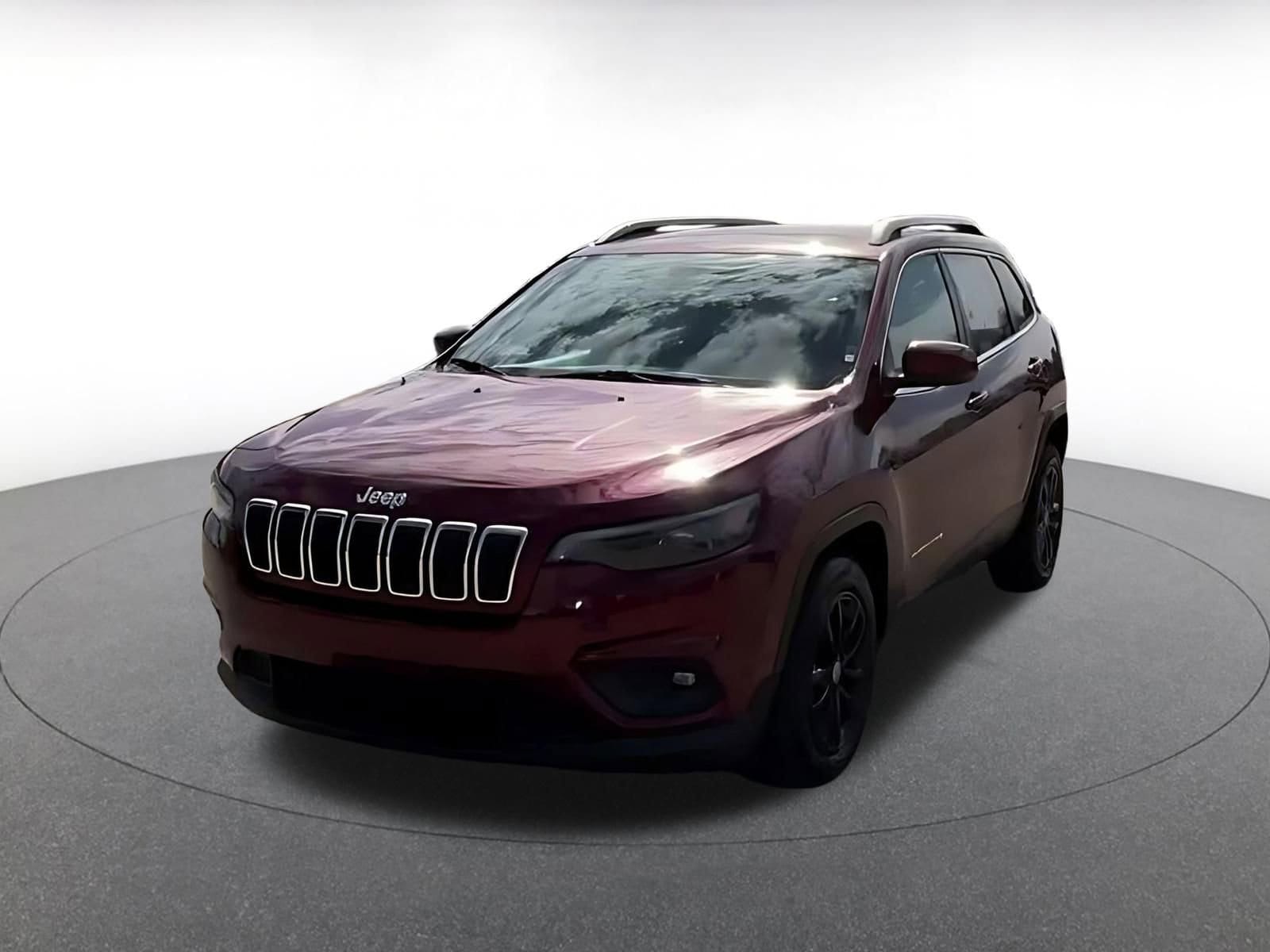Thumbnail: 2020 Jeep Cherokee - 15