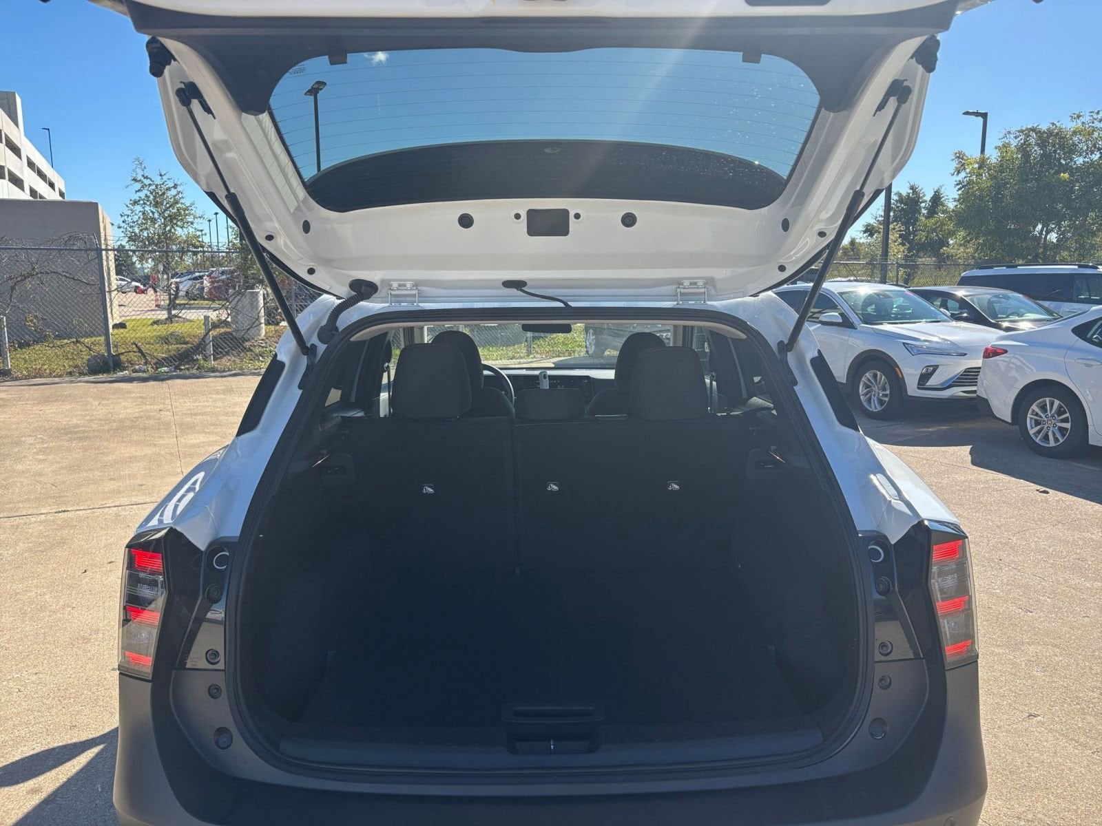 Thumbnail: 2025 Nissan Kicks - 29