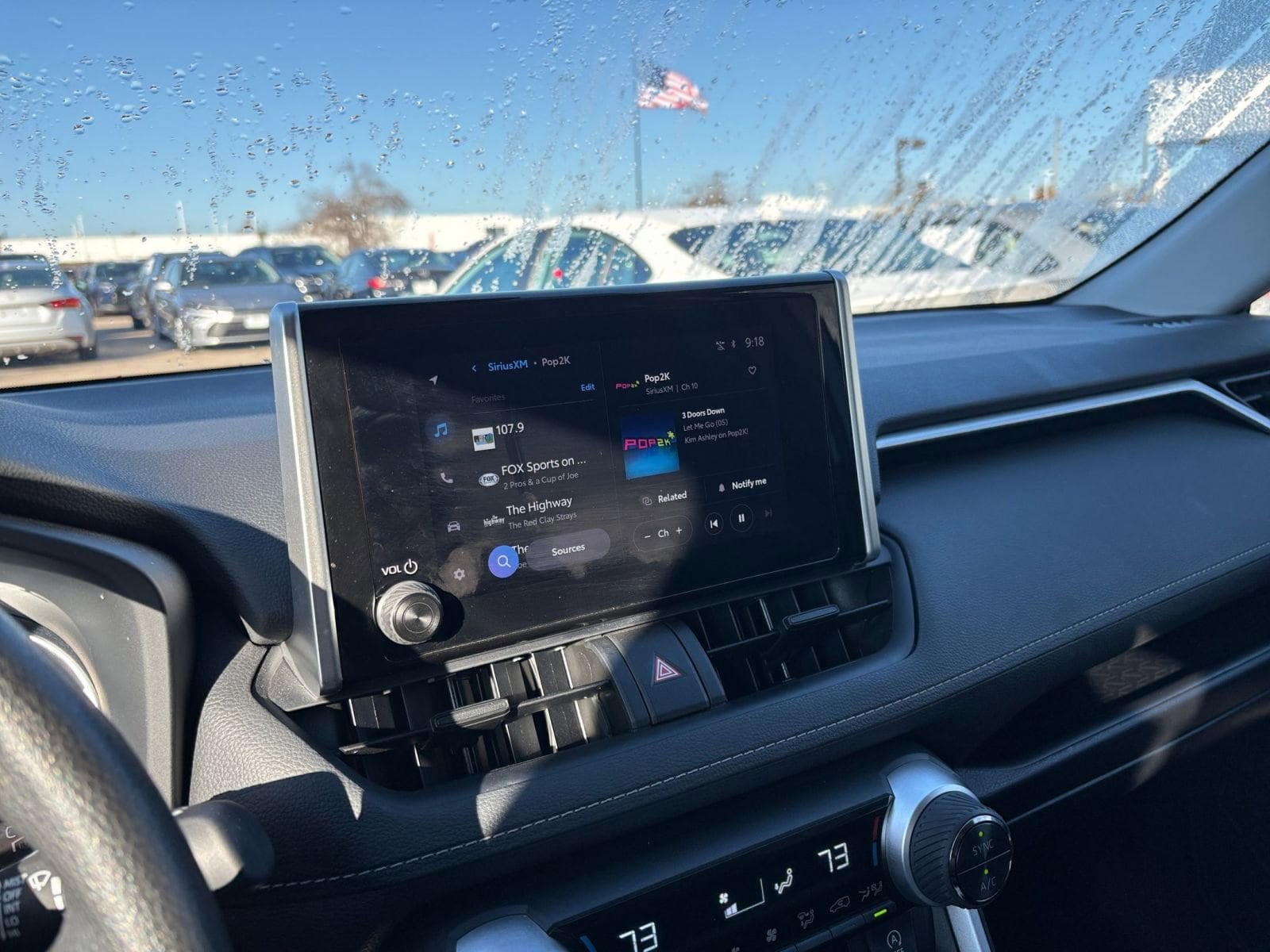 Thumbnail: 2025 Toyota RAV4 - 21