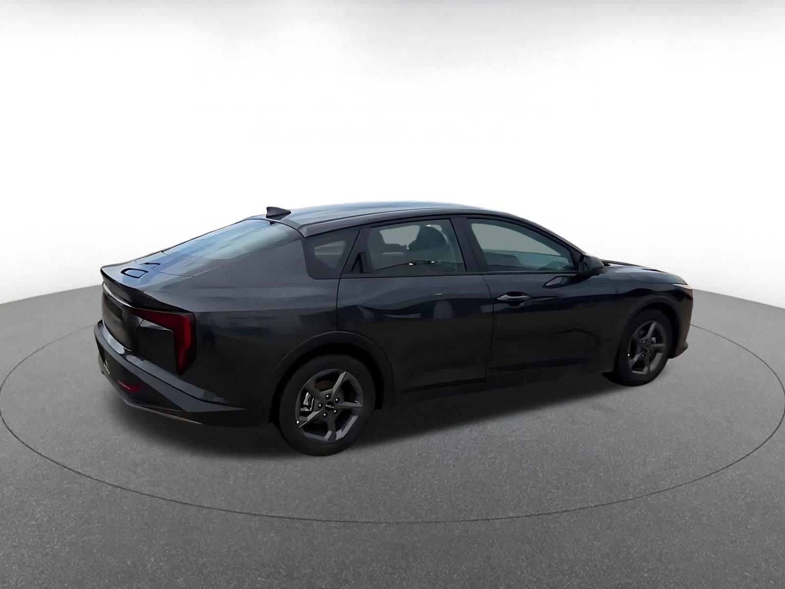 Thumbnail: 2025 Kia K4 - 14