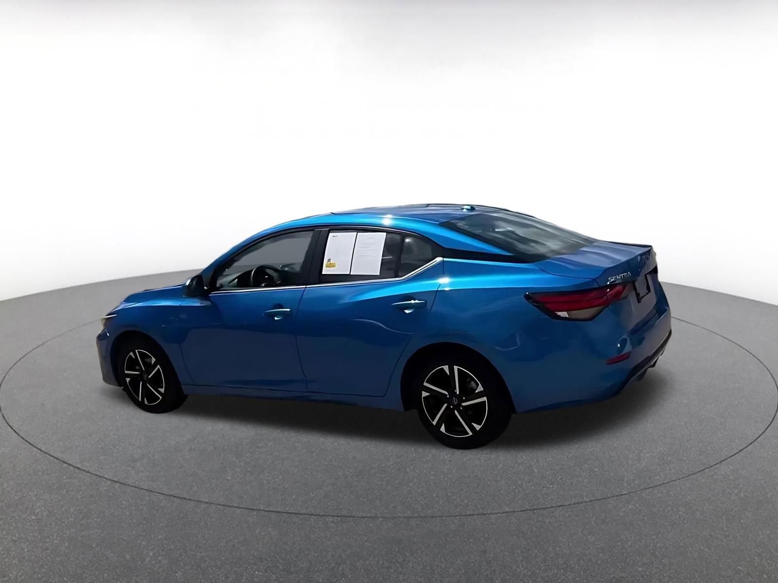 Thumbnail: 2025 Nissan Sentra - 11