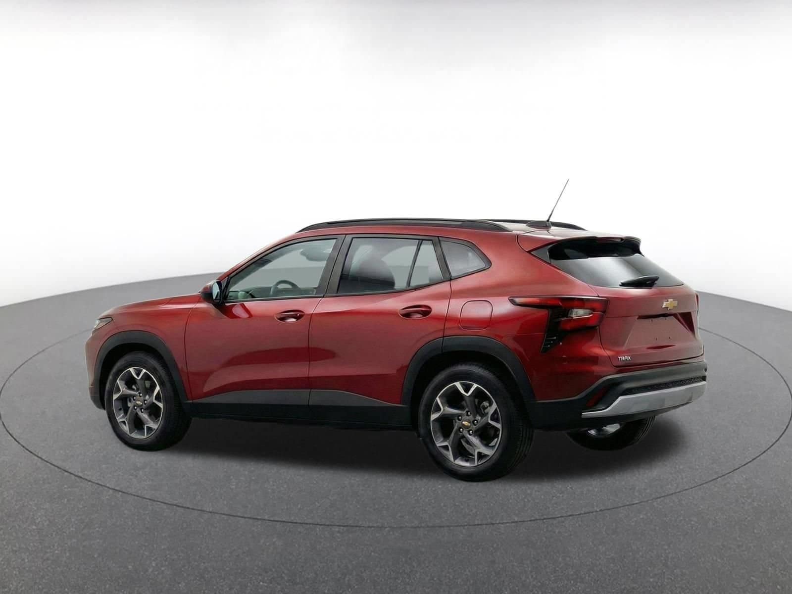 Thumbnail: 2025 Chevrolet Trax - 7